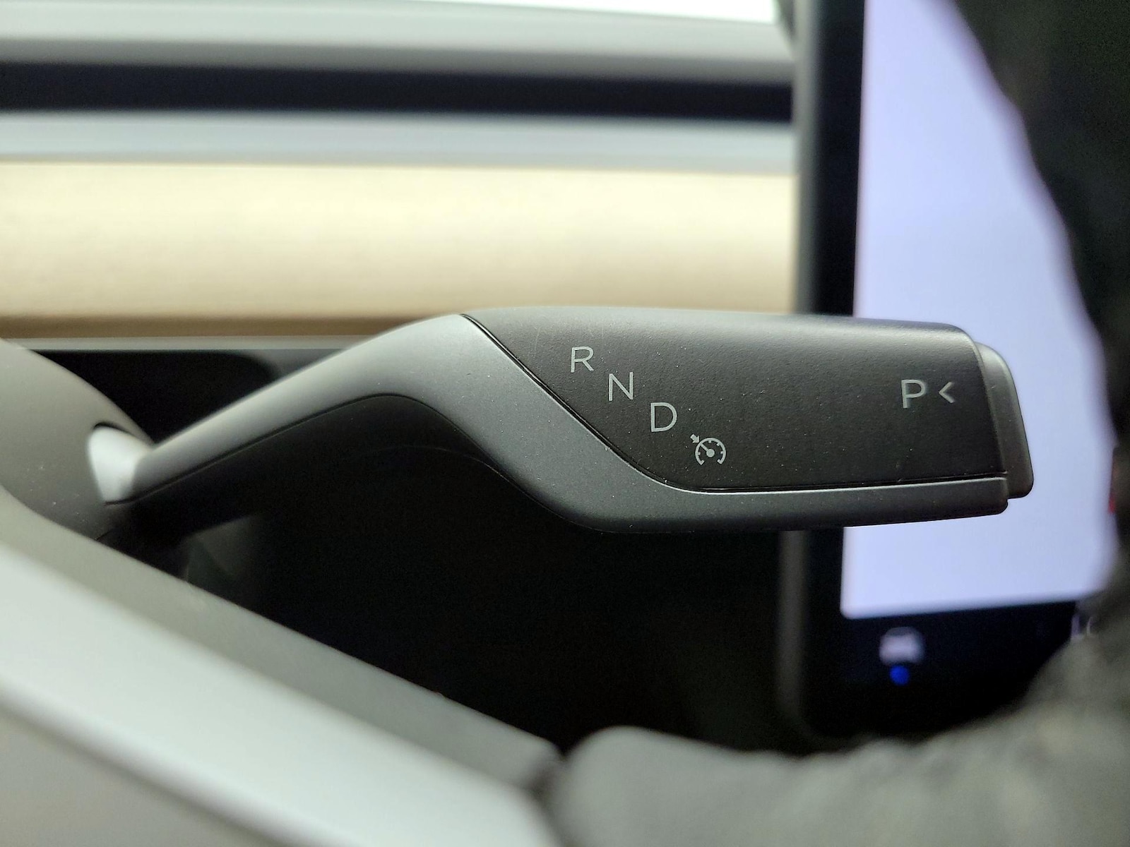 2023 Tesla Model Y Long Range - Photo 18
