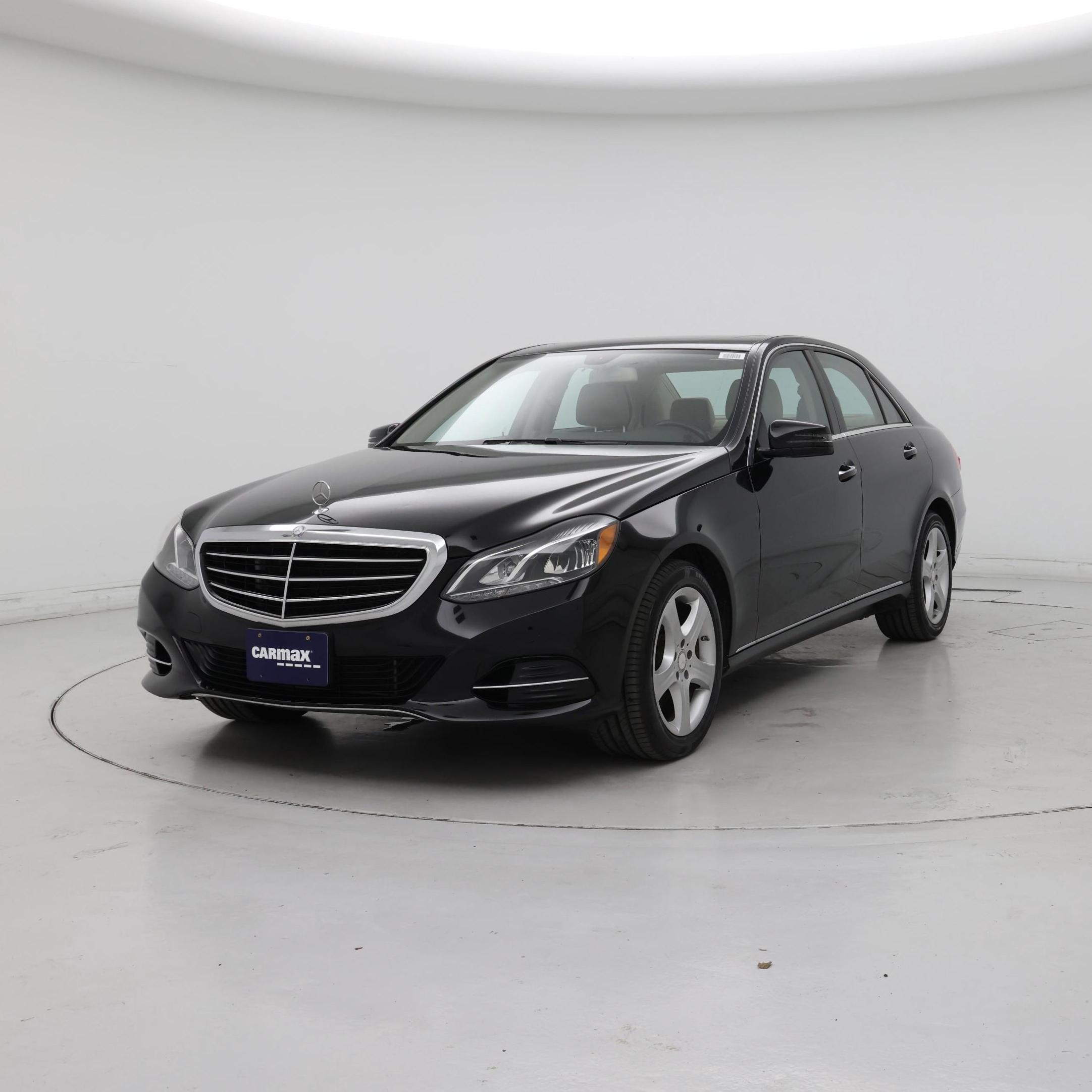 Thumbnail: 2016 Mercedes-Benz E-Class - 4
