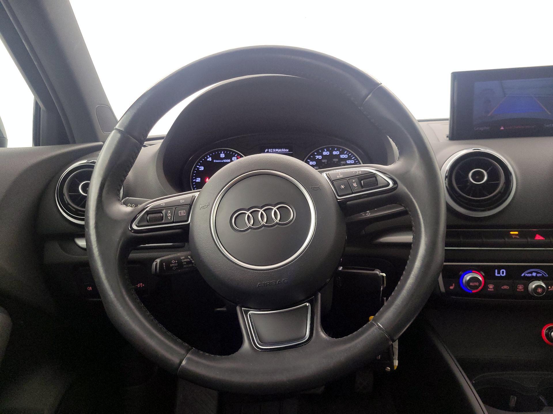 Thumbnail: 2016 Audi A3 - 10