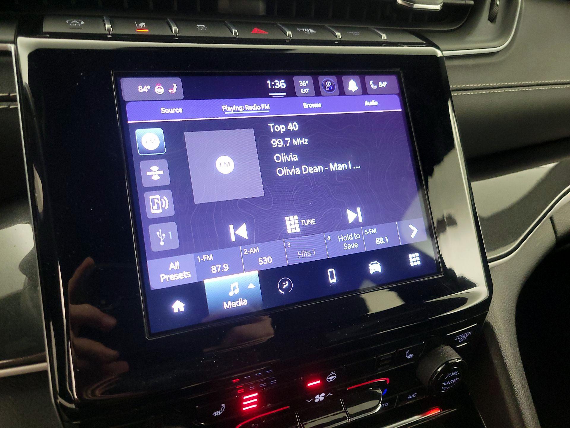 Thumbnail: 2022 Jeep Grand Cherokee L - 15