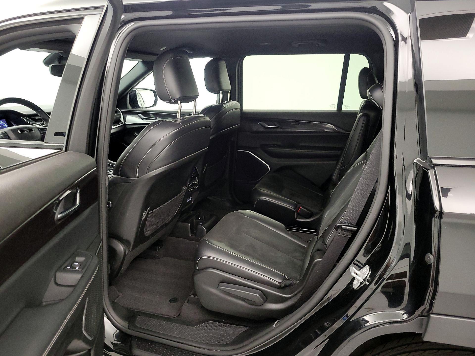 Thumbnail: 2022 Jeep Grand Cherokee L - 19