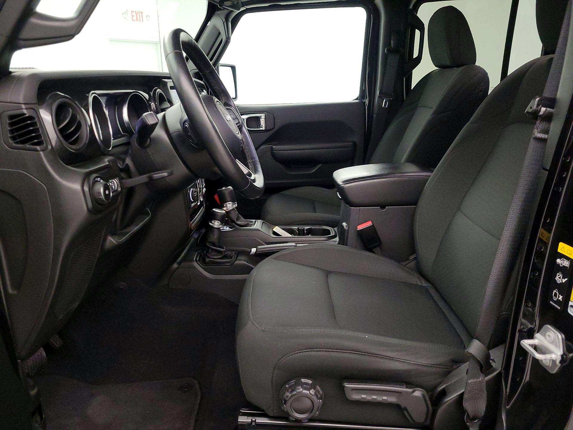 Thumbnail: 2021 Jeep Wrangler - 11