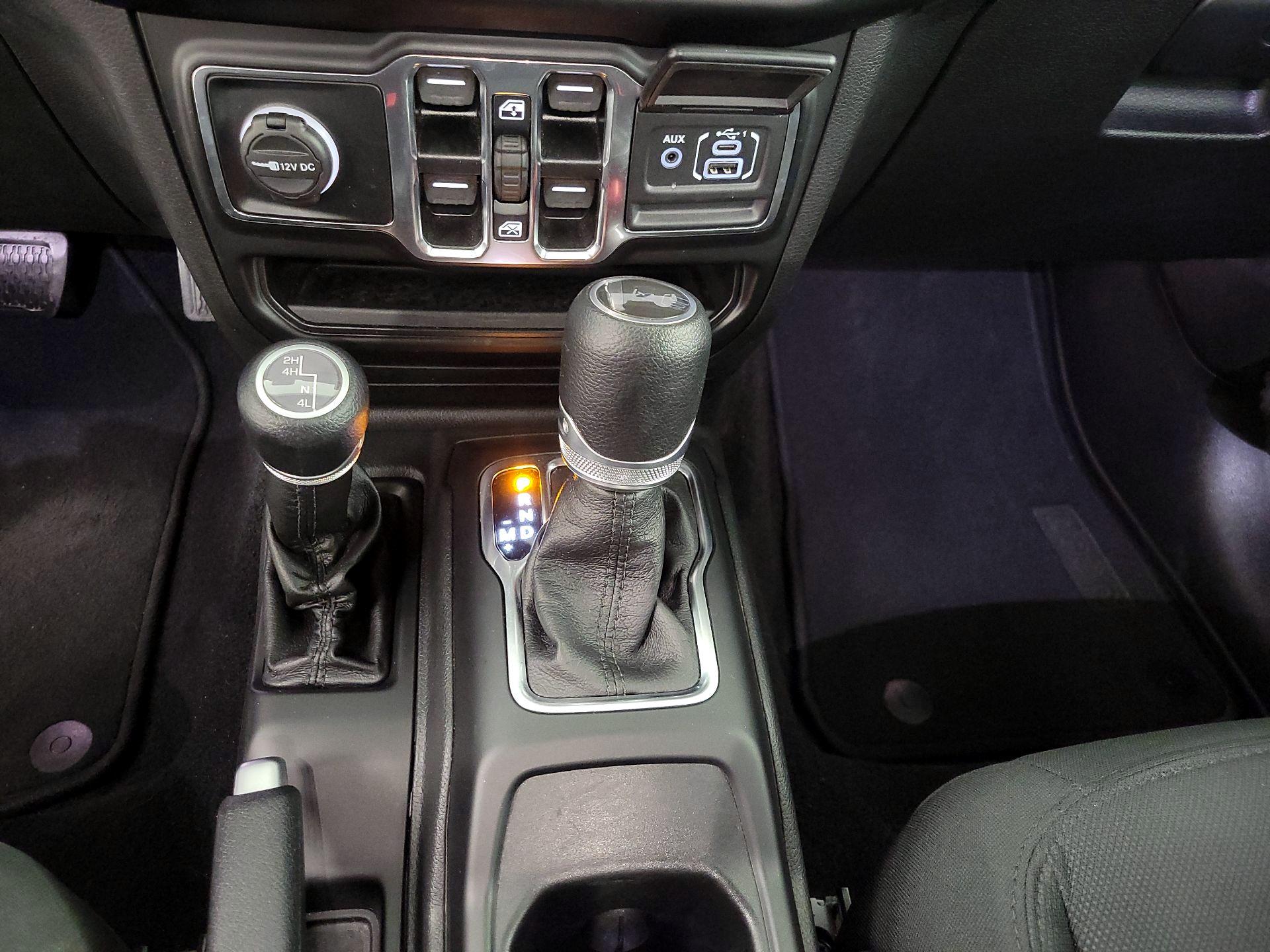 Thumbnail: 2021 Jeep Wrangler - 17