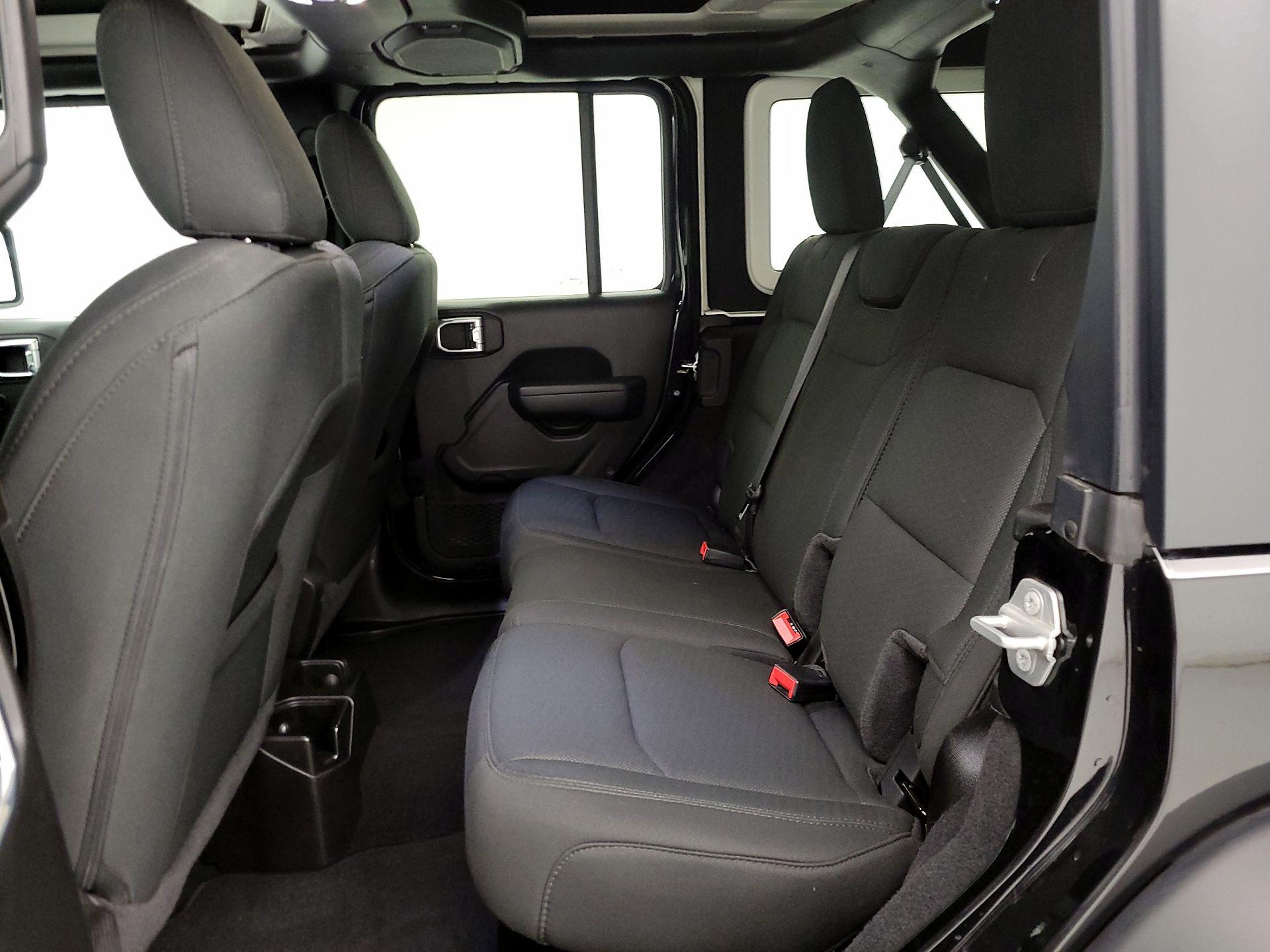 Thumbnail: 2021 Jeep Wrangler - 19