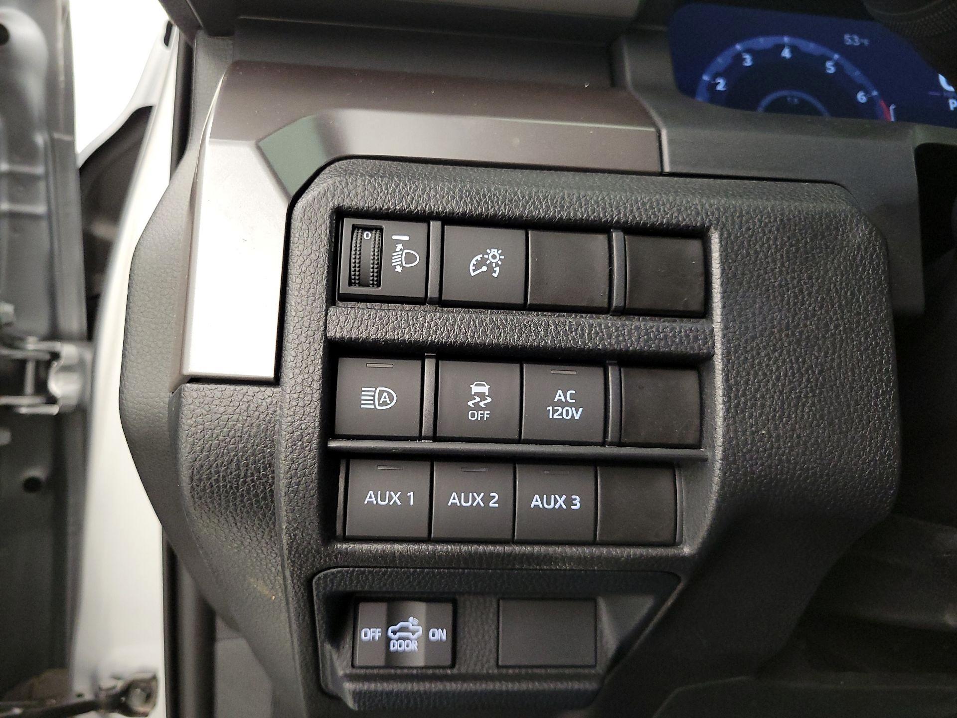 Thumbnail: 2024 Toyota Tacoma - 13