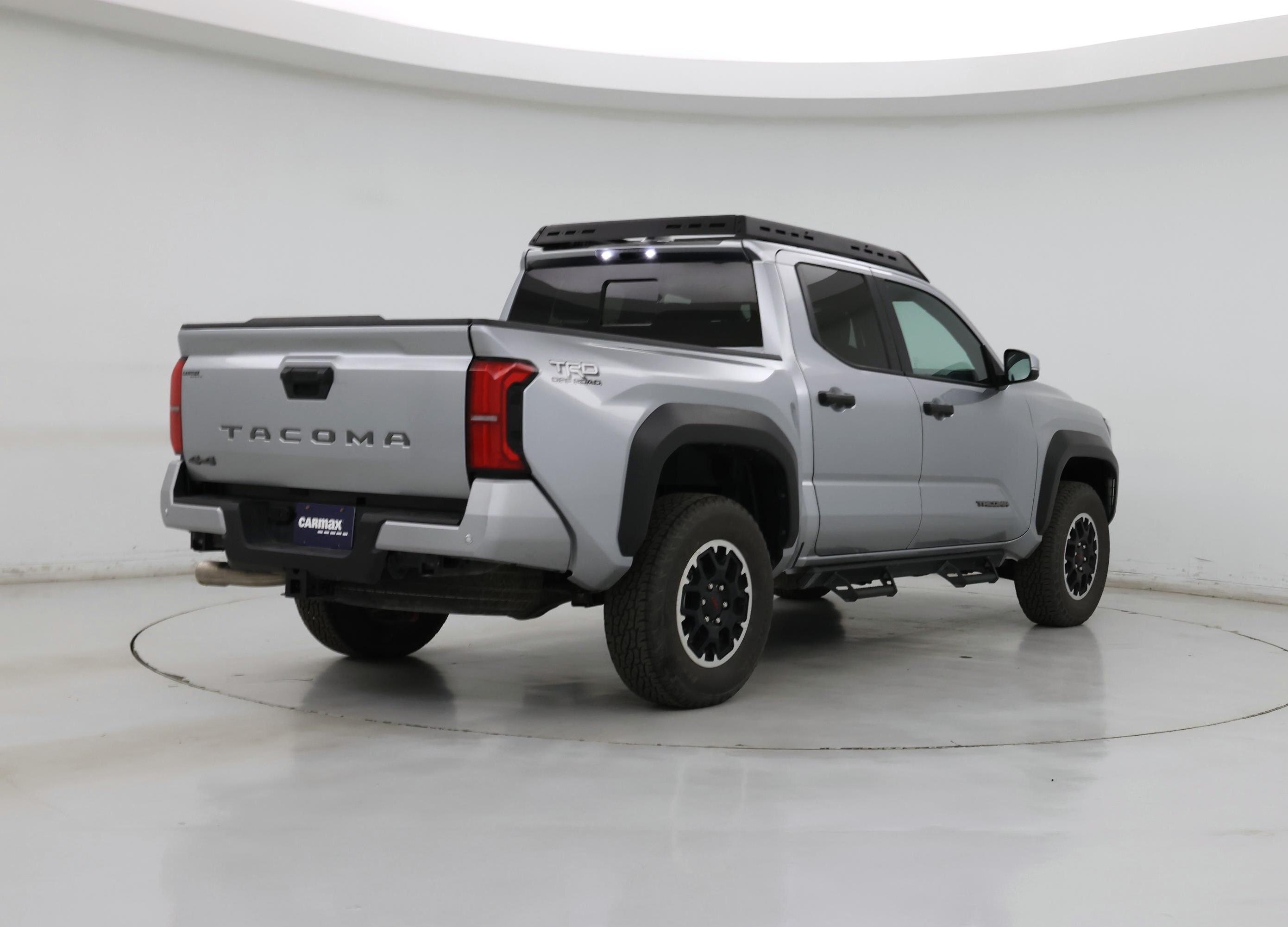 Thumbnail: 2024 Toyota Tacoma - 8