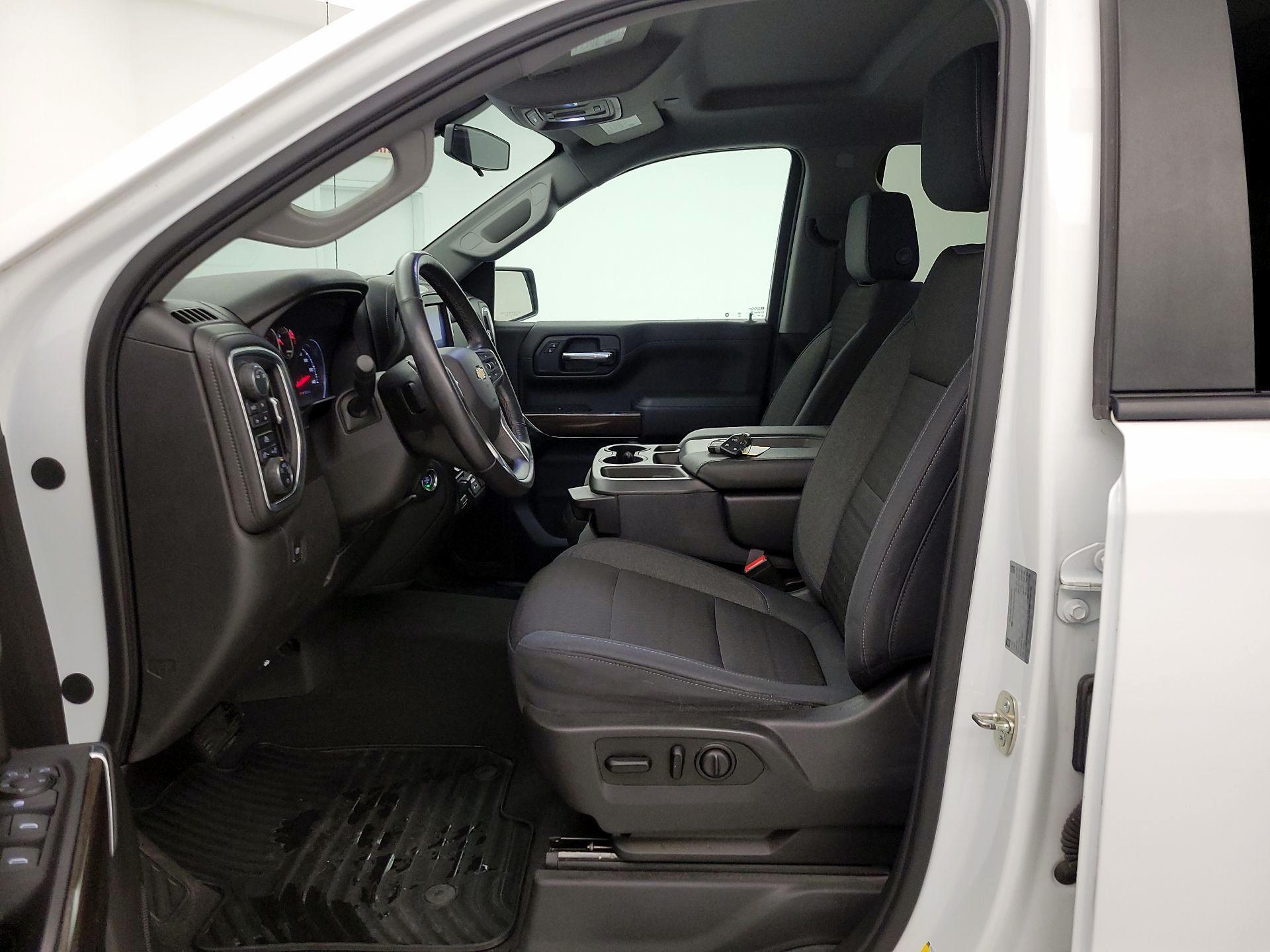 Thumbnail: 2019 Chevrolet Silverado 1500 - 11