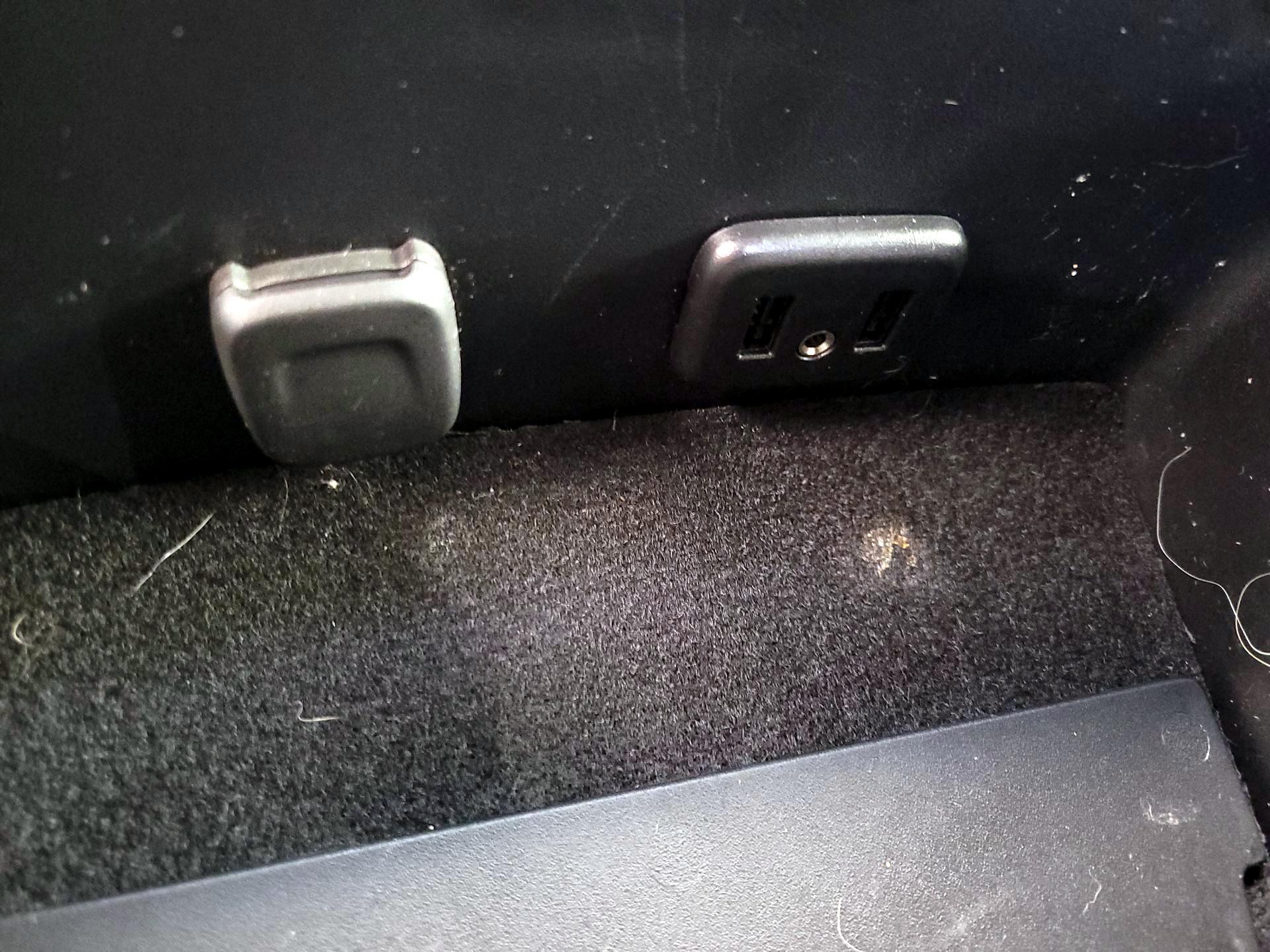 Thumbnail: 2019 Chevrolet Silverado 1500 - 18