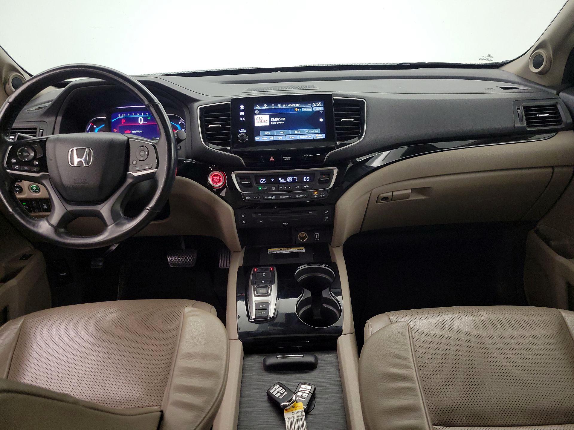 Thumbnail: 2019 Honda Pilot - 9