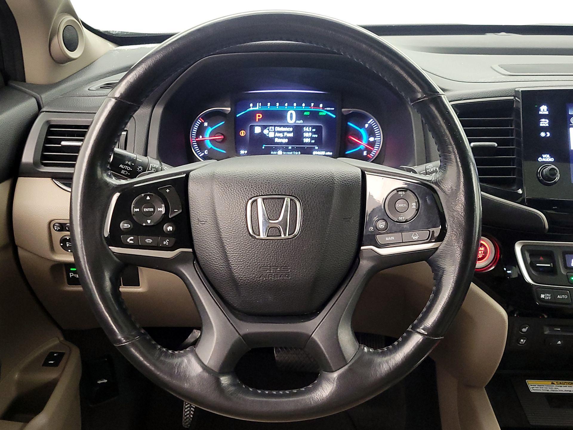 Thumbnail: 2019 Honda Pilot - 10