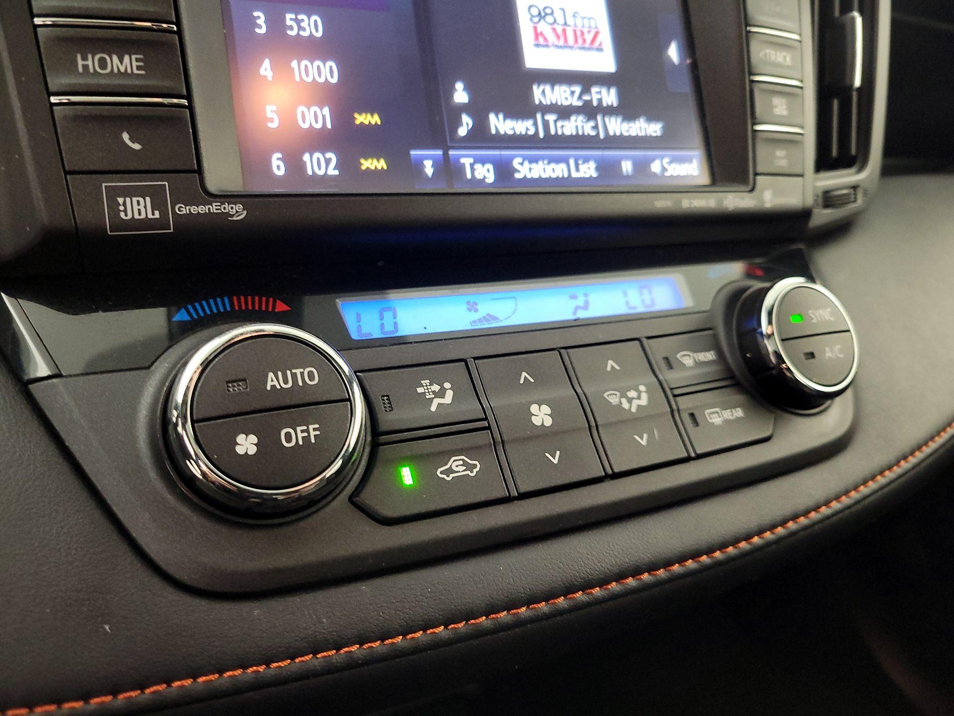 Thumbnail: 2016 Toyota RAV4 - 16