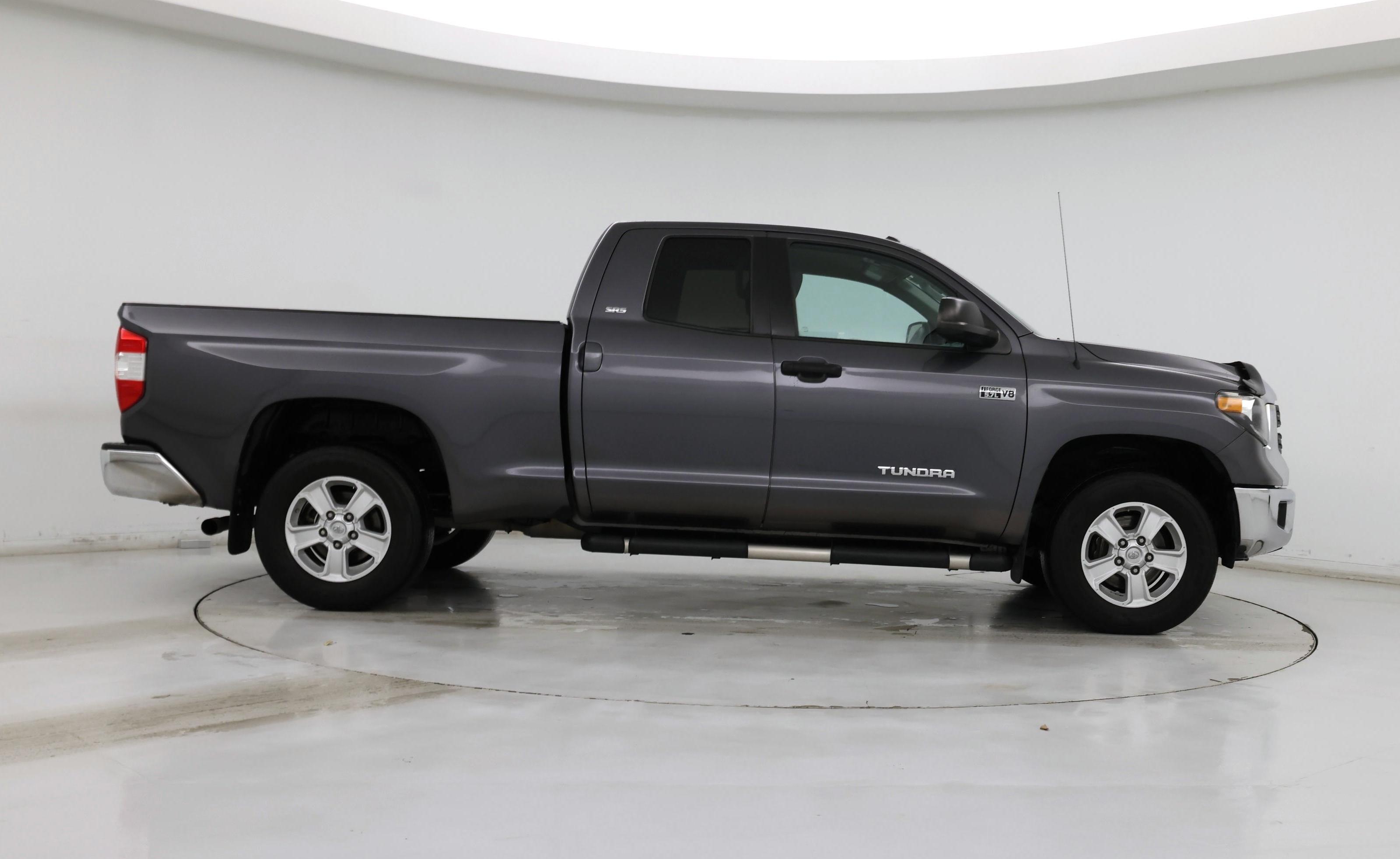 Thumbnail: 2018 Toyota Tundra - 7