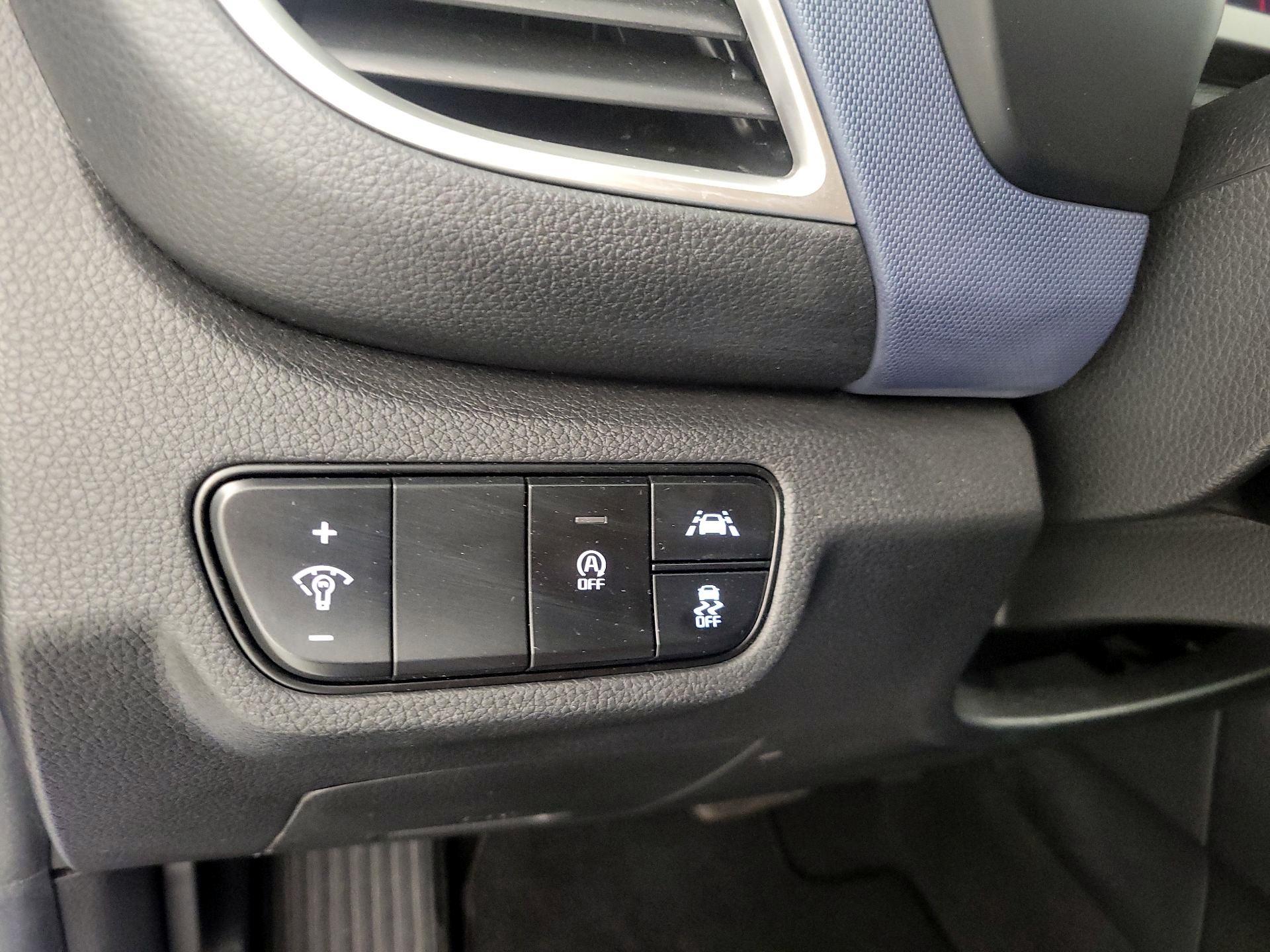 Thumbnail: 2021 Kia Seltos - 13