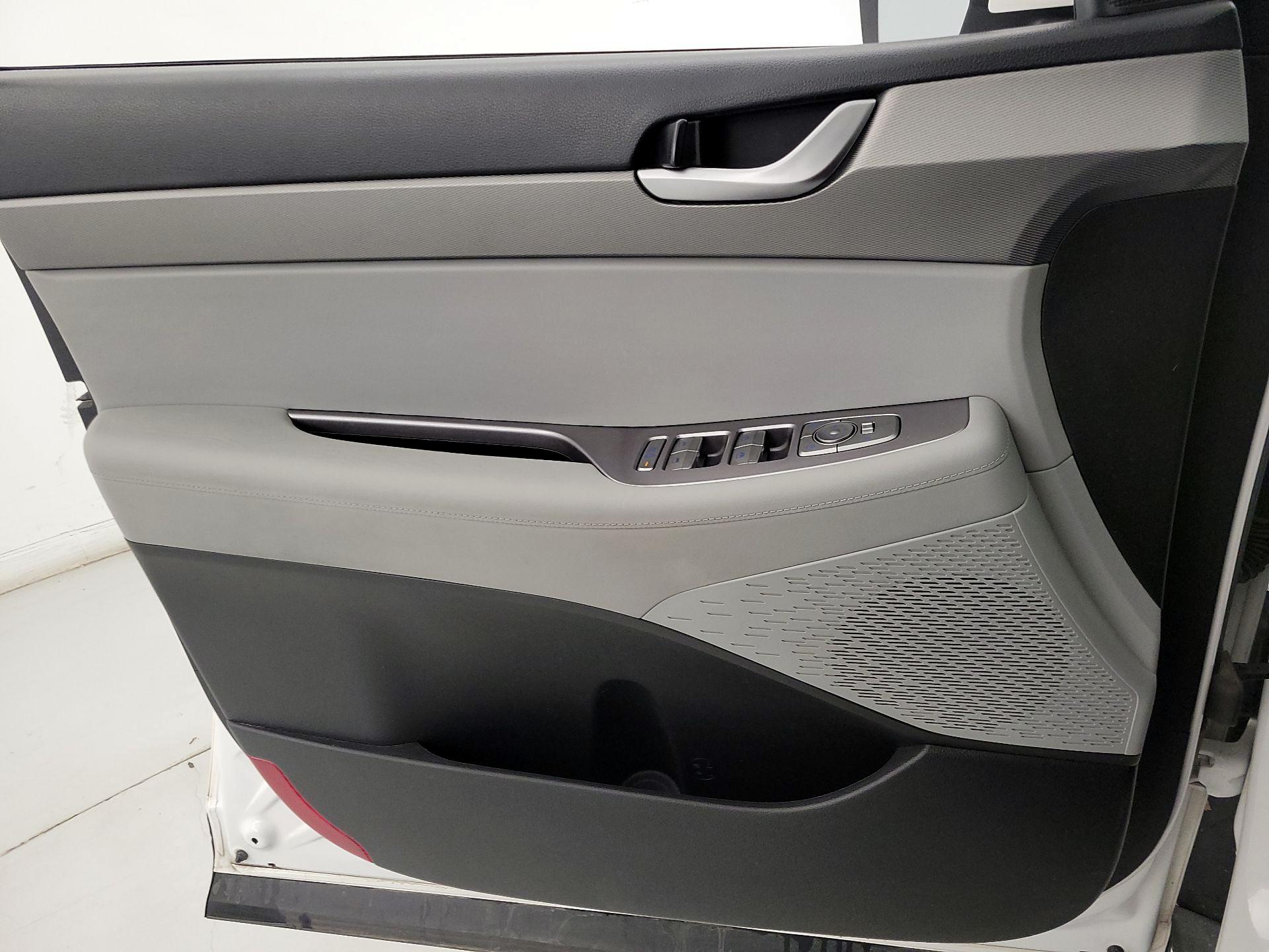 Thumbnail: 2021 Hyundai Palisade - 12