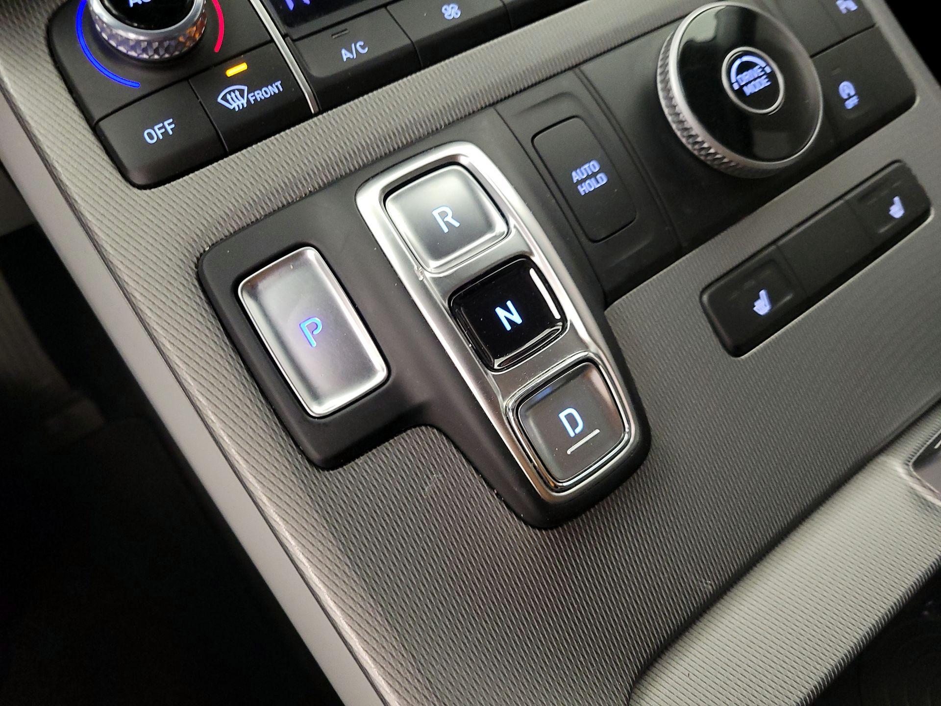 Thumbnail: 2021 Hyundai Palisade - 16