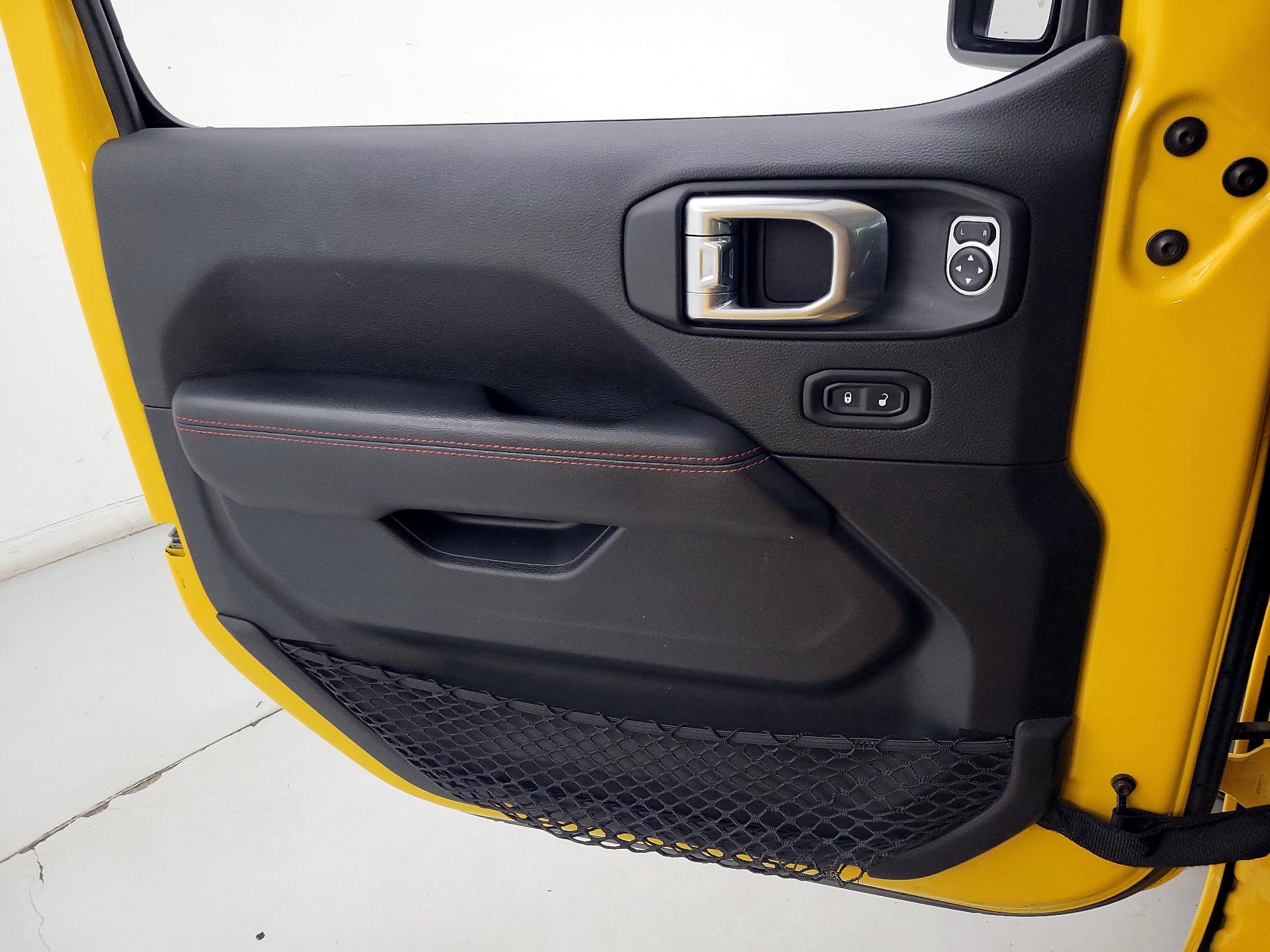 Thumbnail: 2021 Jeep Wrangler - 12