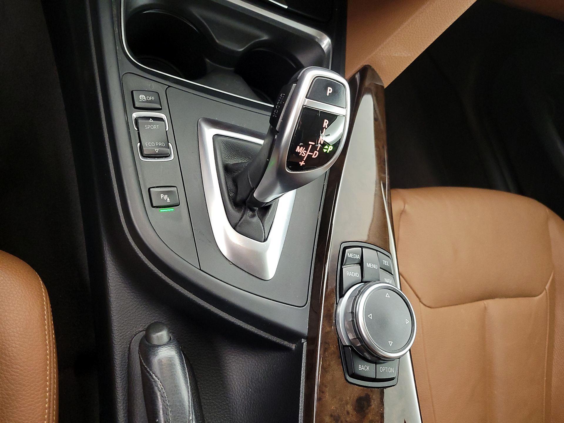 Thumbnail: 2015 BMW 4 Series - 18