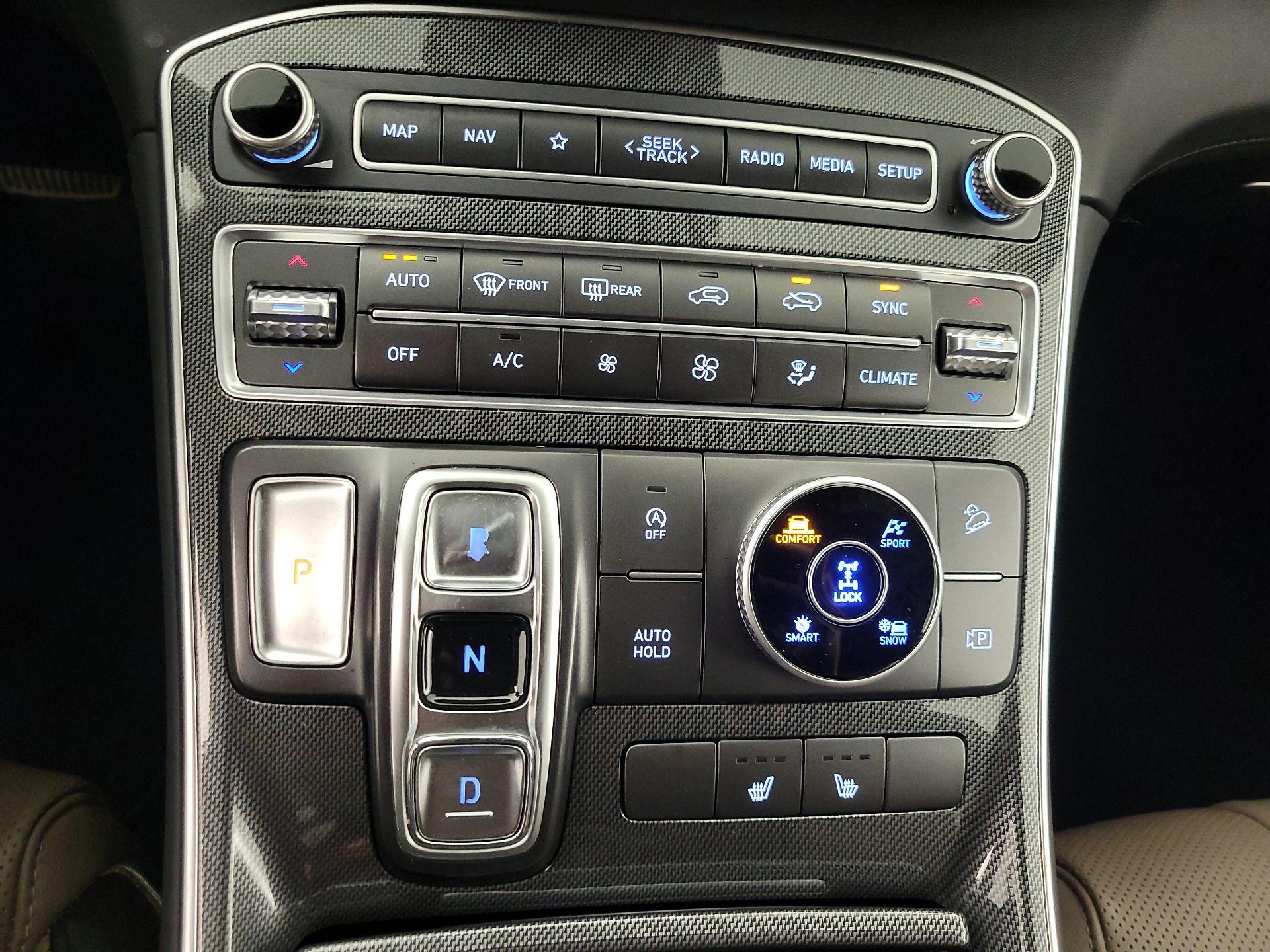 Thumbnail: 2022 Hyundai Santa Fe - 16