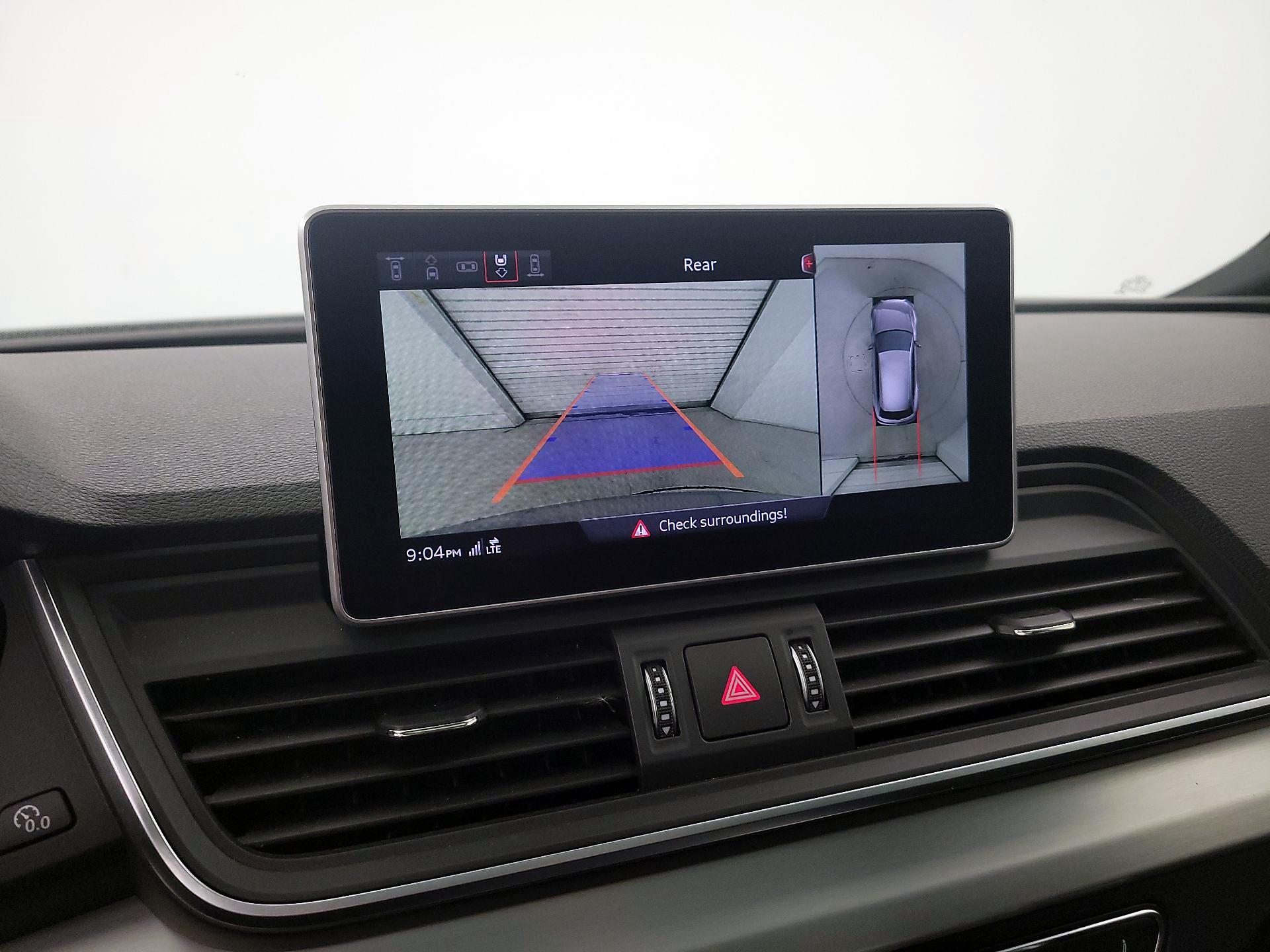 Thumbnail: 2018 Audi SQ5 - 15