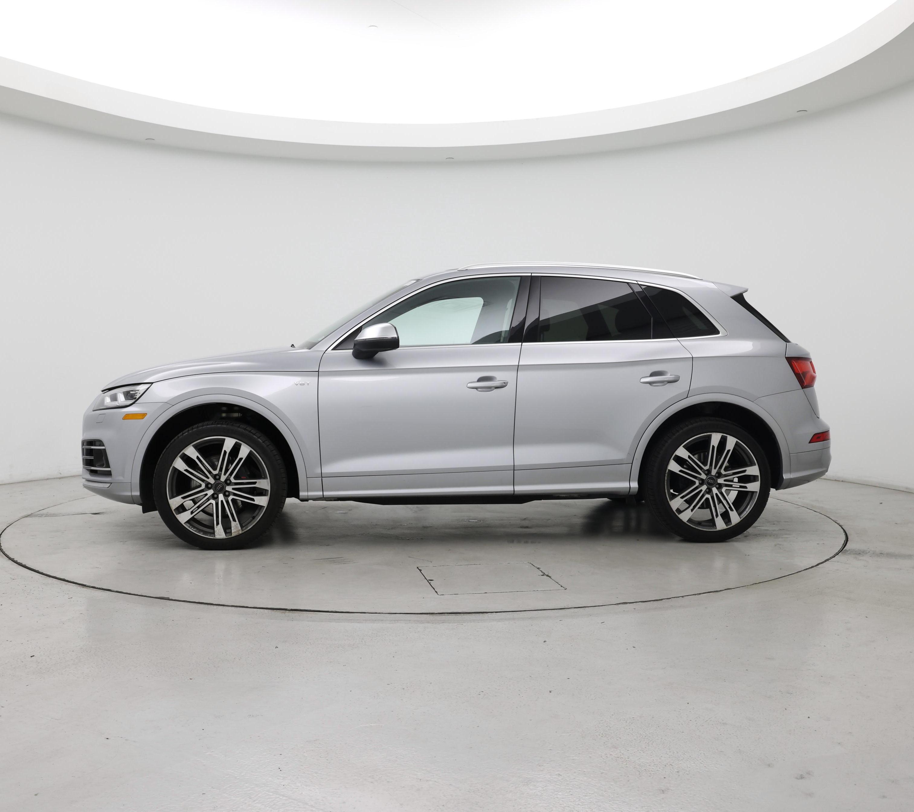 Thumbnail: 2018 Audi SQ5 - 3