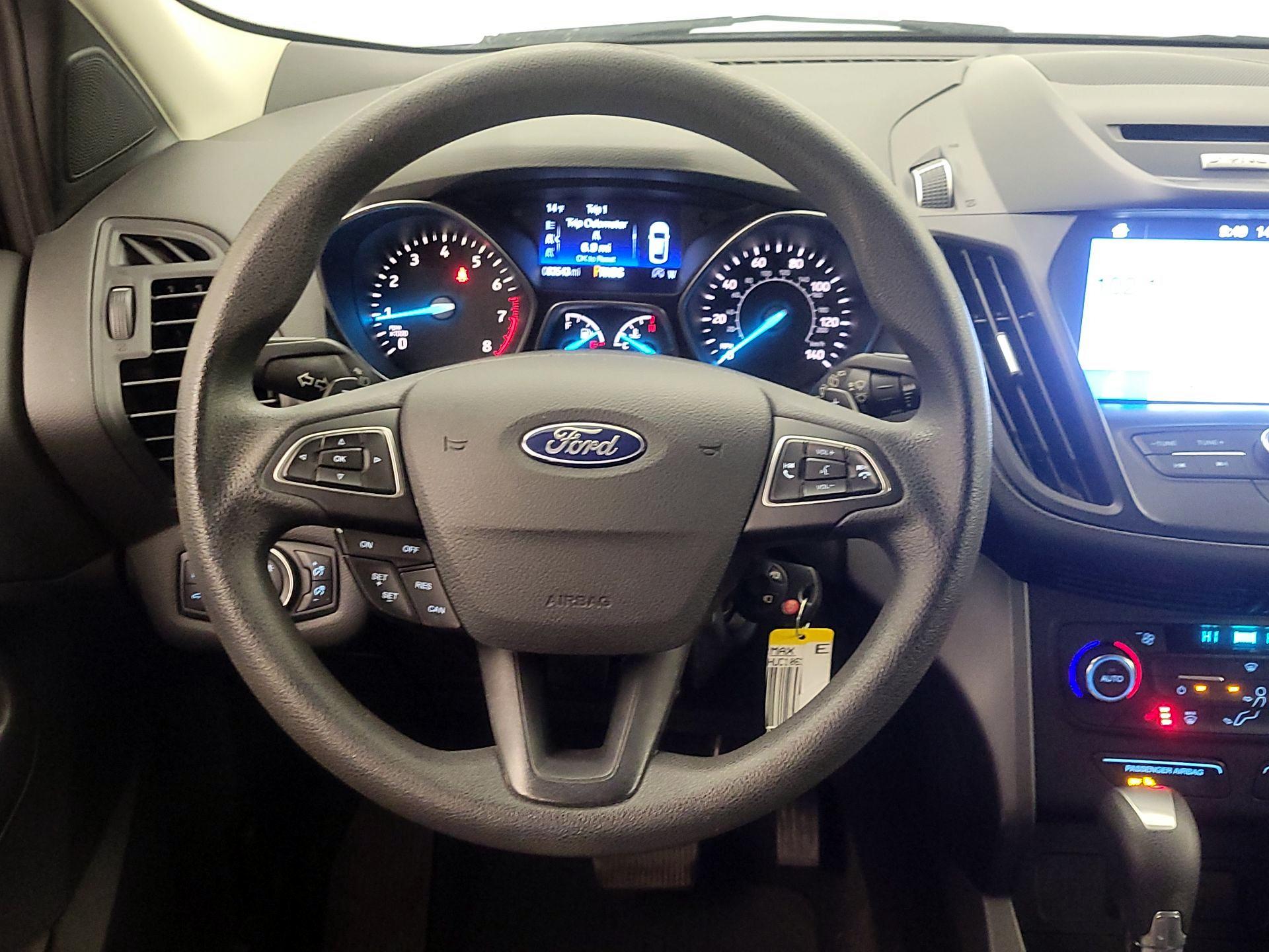 Thumbnail: 2017 Ford Escape - 10