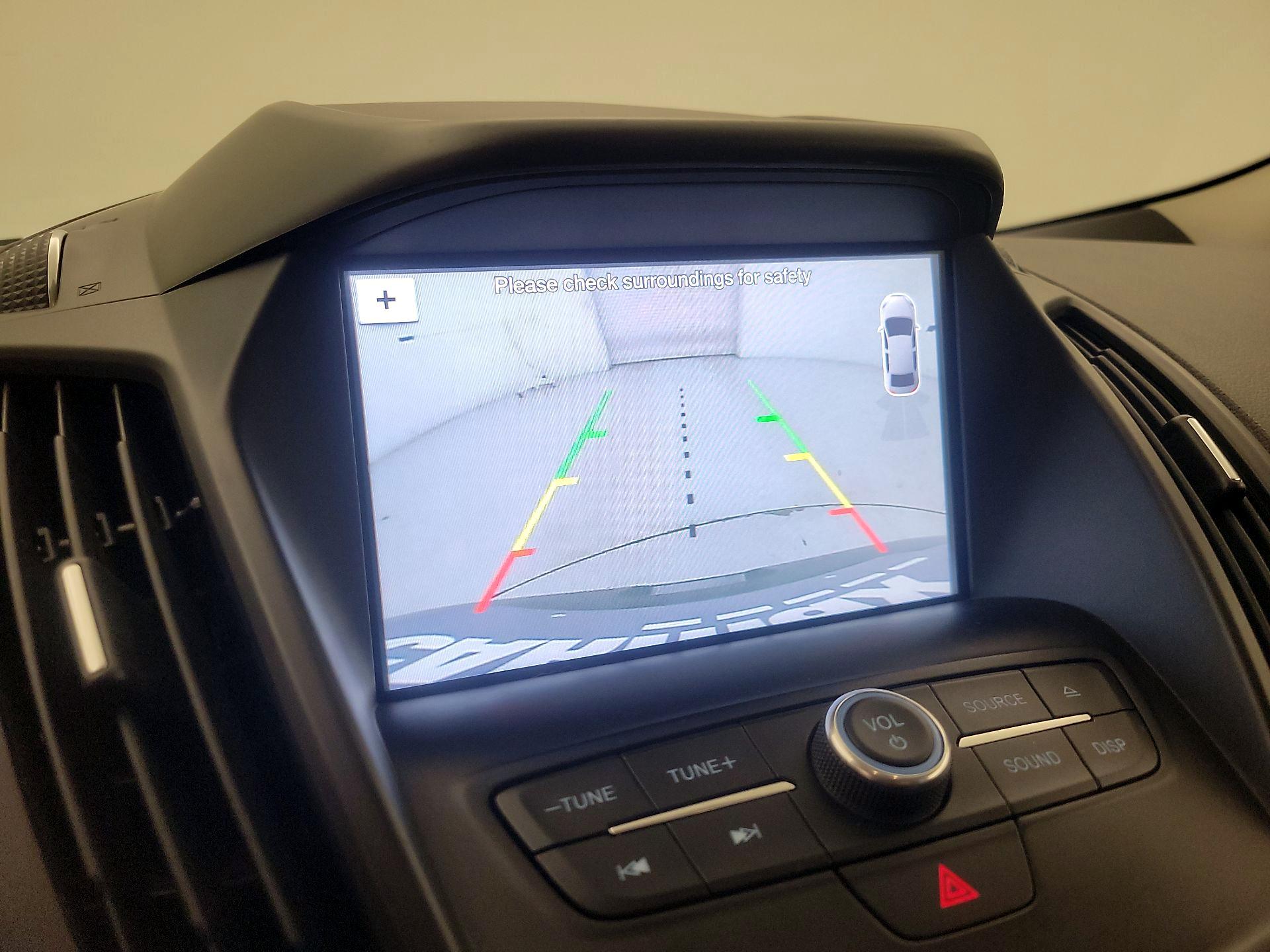 Thumbnail: 2017 Ford Escape - 14