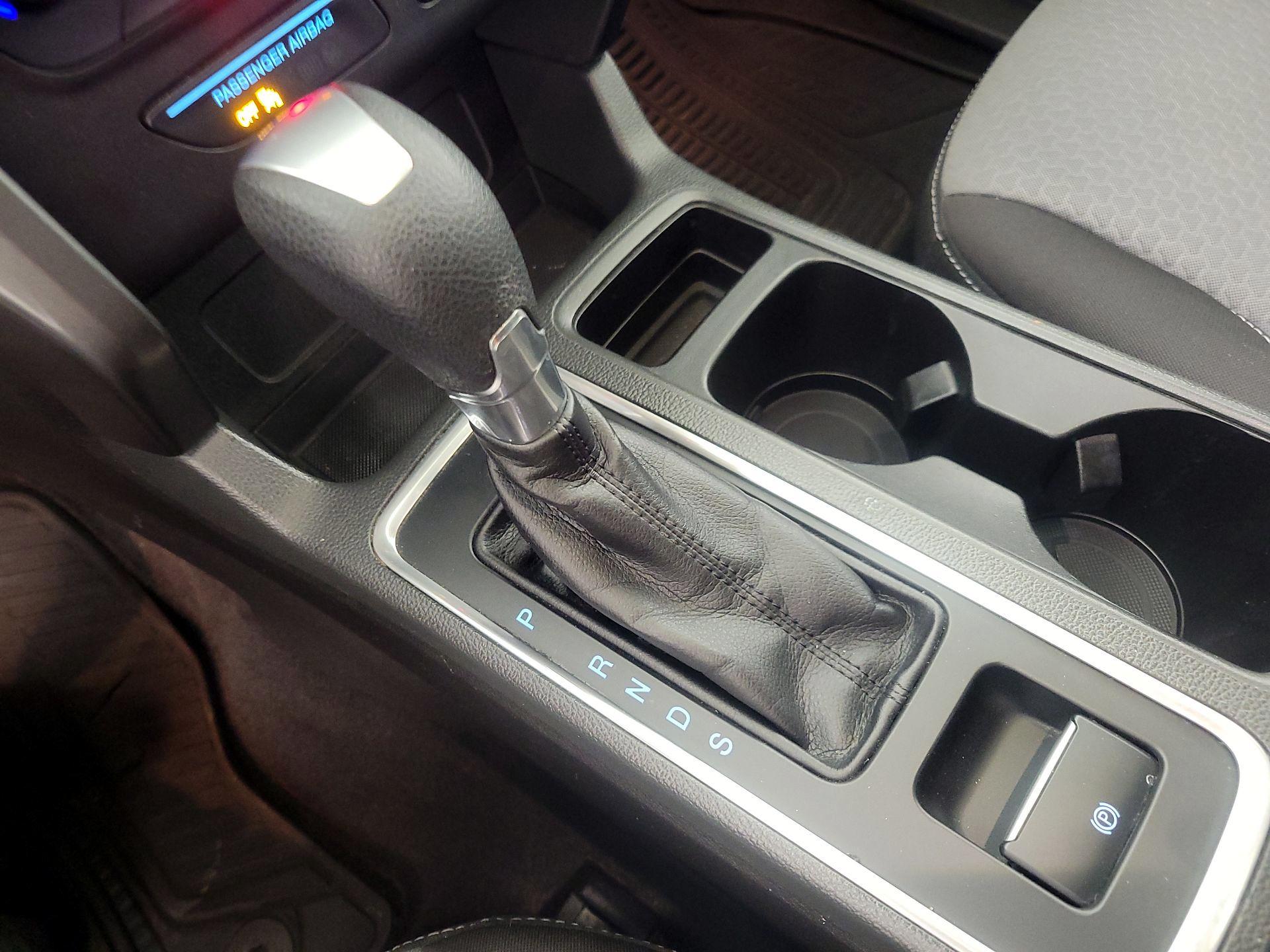 Thumbnail: 2017 Ford Escape - 17