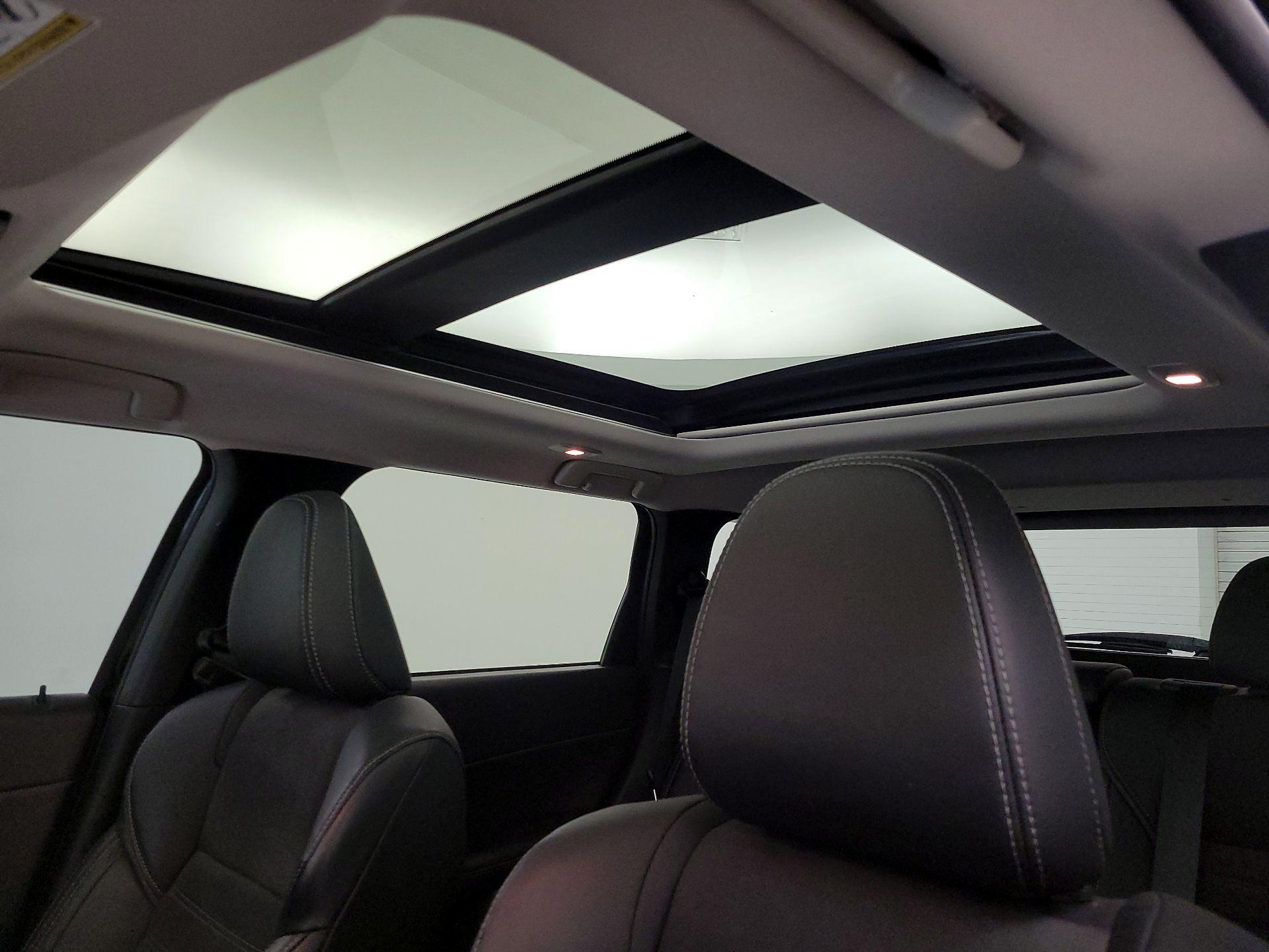 Thumbnail: 2024 Mitsubishi Outlander - 20