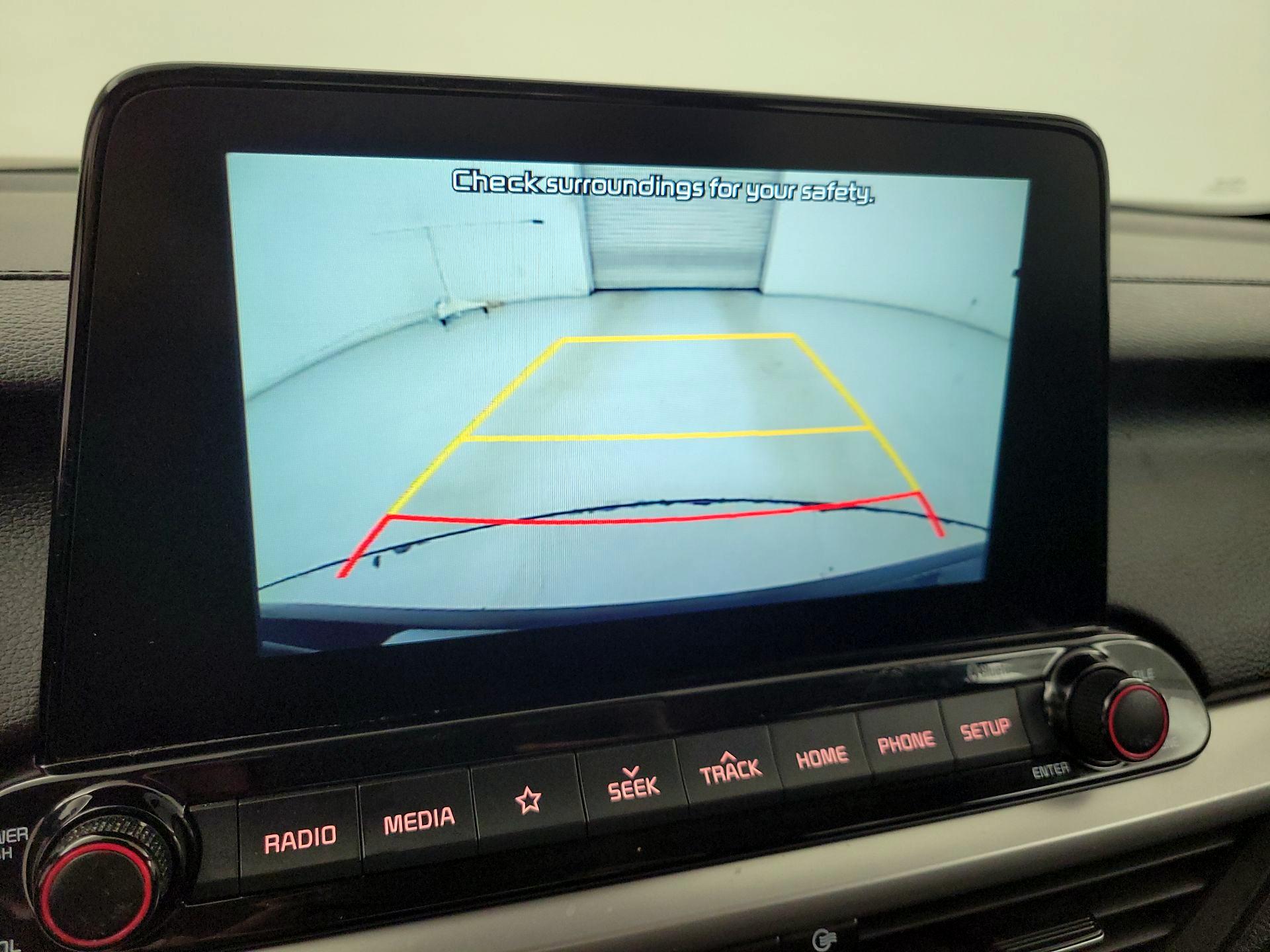 Thumbnail: 2020 Kia Forte - 14