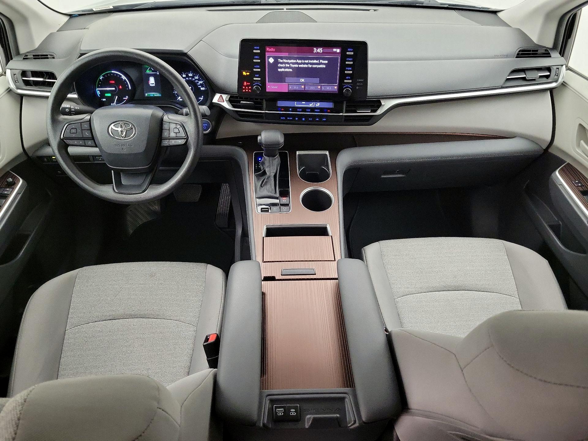 Thumbnail: 2024 Toyota Sienna - 9