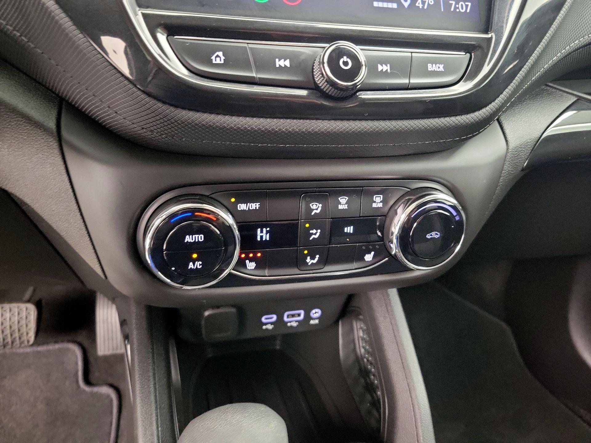 Thumbnail: 2023 Chevrolet TrailBlazer - 16