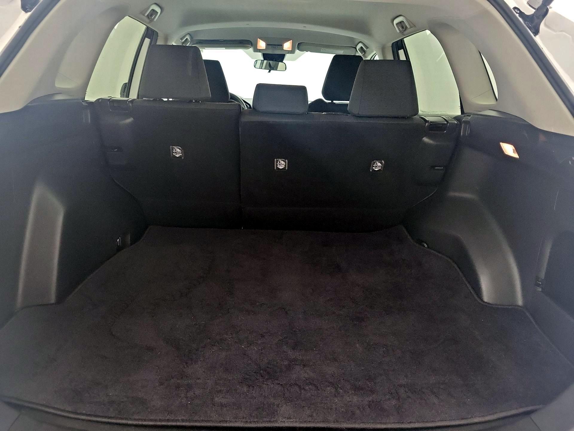 Thumbnail: 2021 Toyota RAV4 - 20