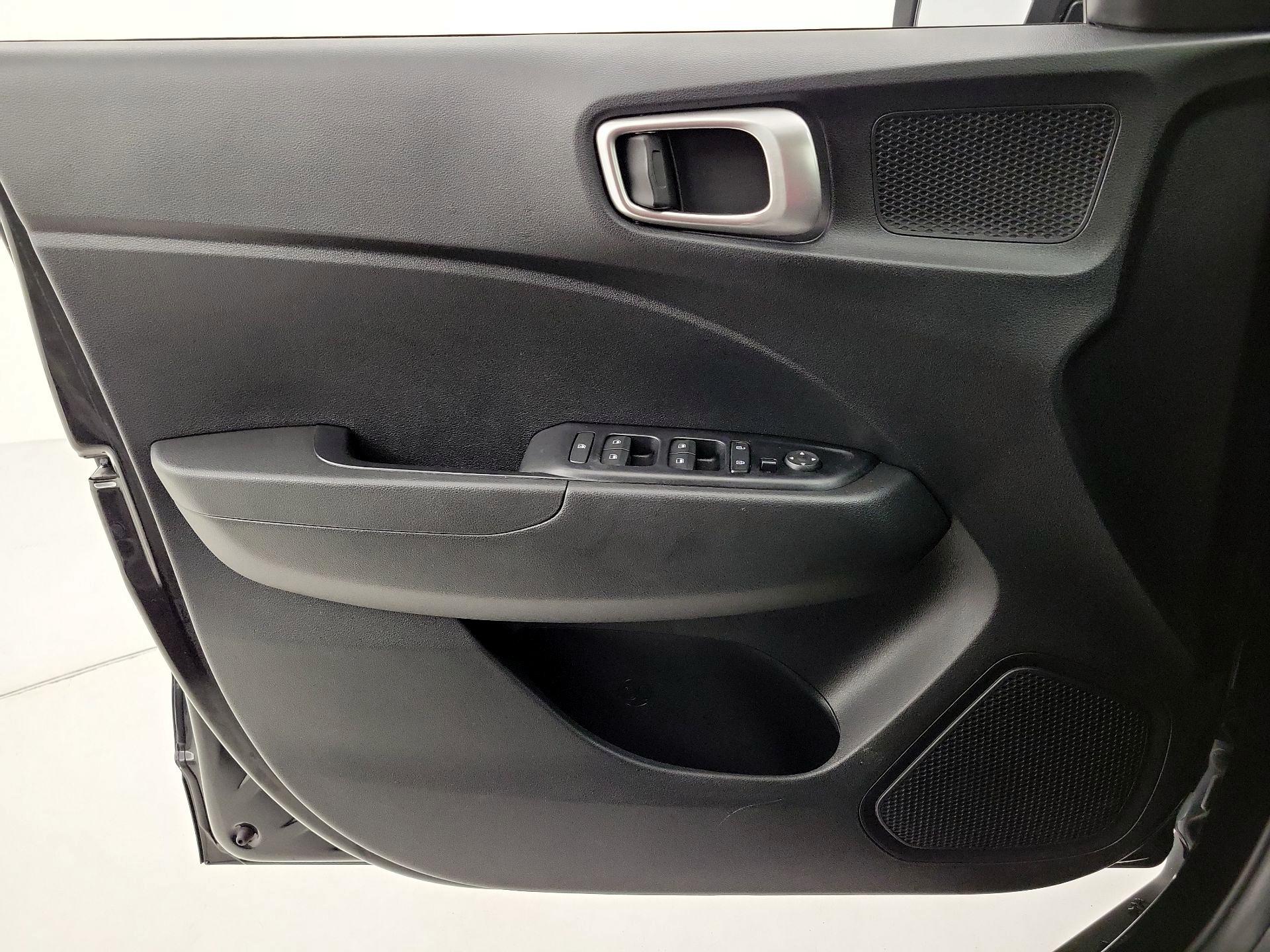 Thumbnail: 2020 Hyundai Venue - 12