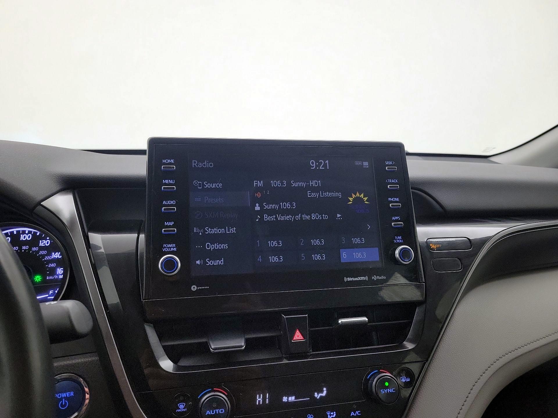 Thumbnail: 2022 Toyota Camry - 15