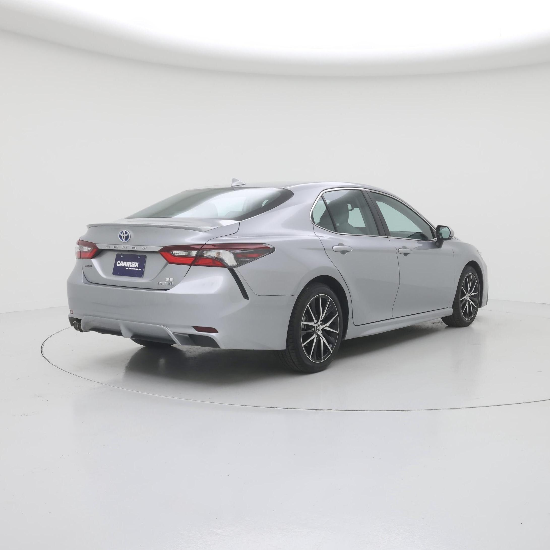 Thumbnail: 2022 Toyota Camry - 8