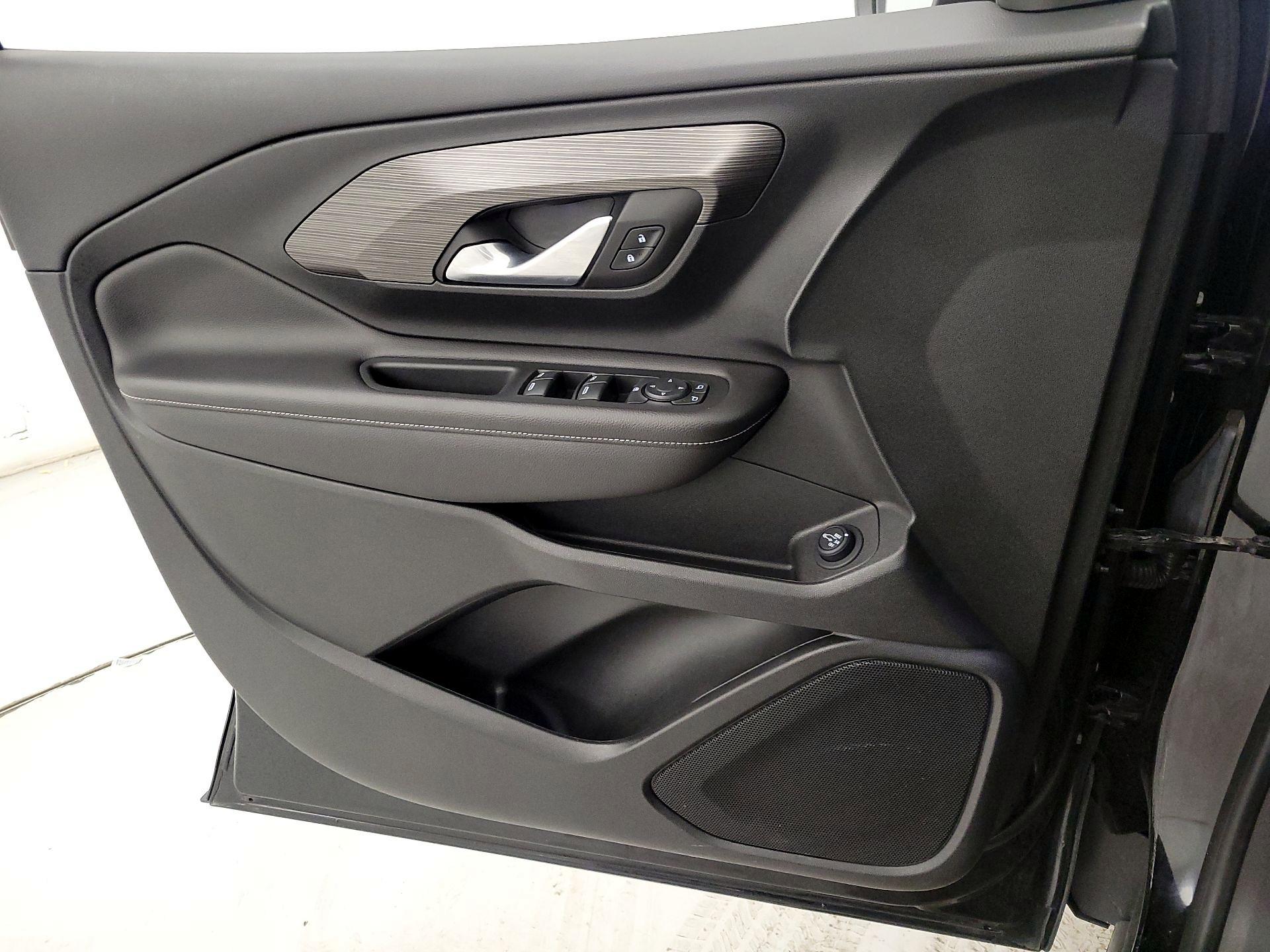 Thumbnail: 2022 GMC Terrain - 12