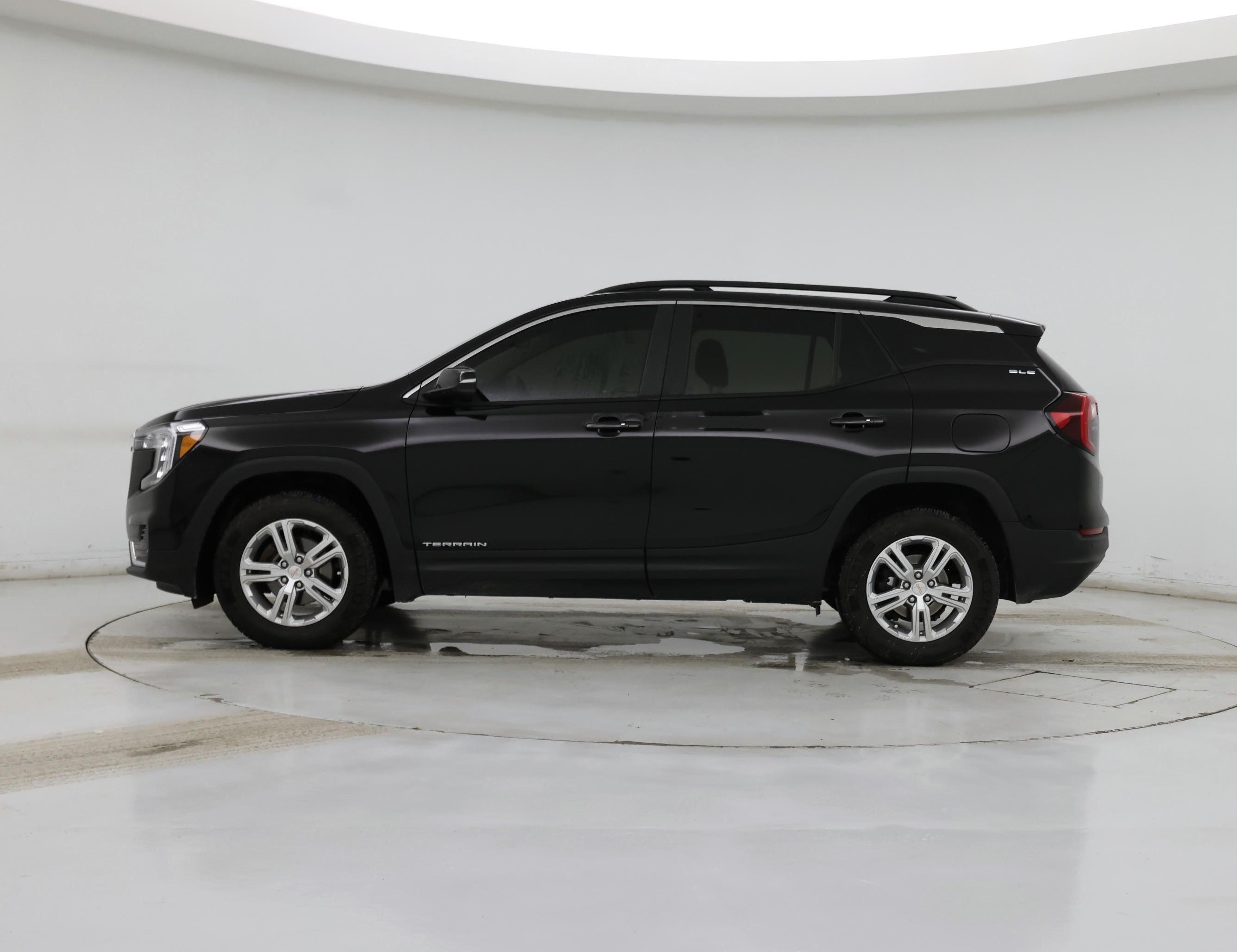 Thumbnail: 2022 GMC Terrain - 3