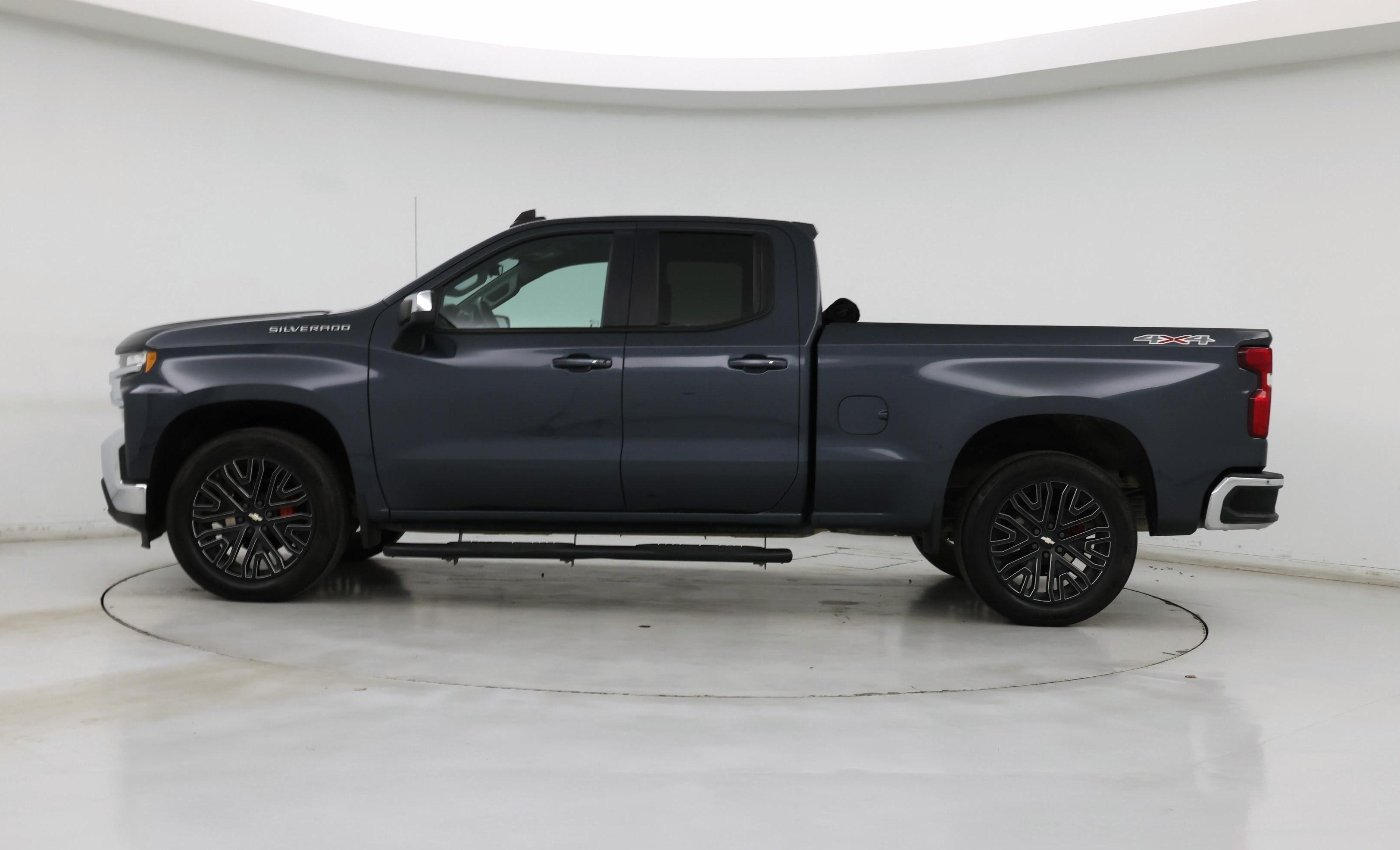 Thumbnail: 2019 Chevrolet Silverado 1500 - 3