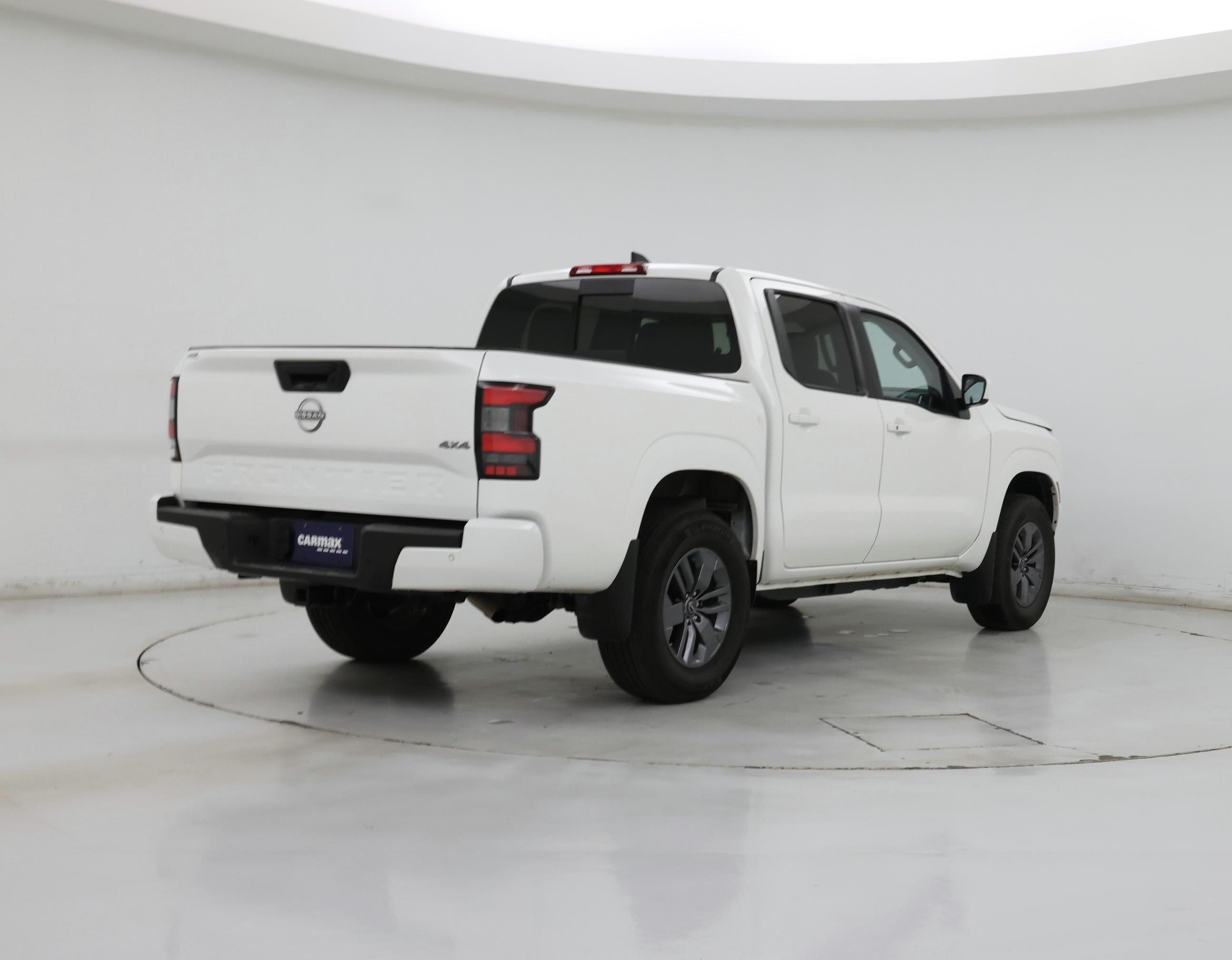 Thumbnail: 2025 Nissan Frontier - 8