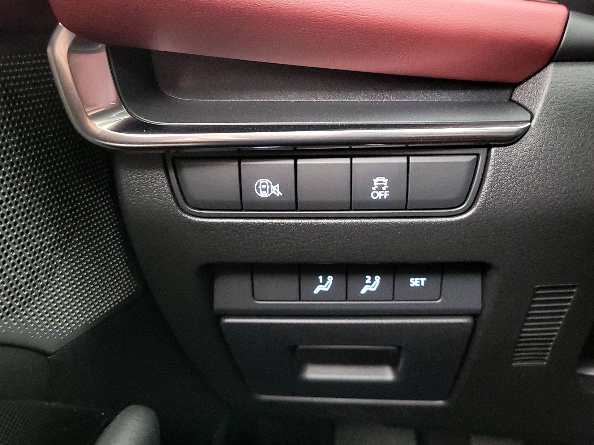 Thumbnail: 2025 Mazda Mazda3 - 13