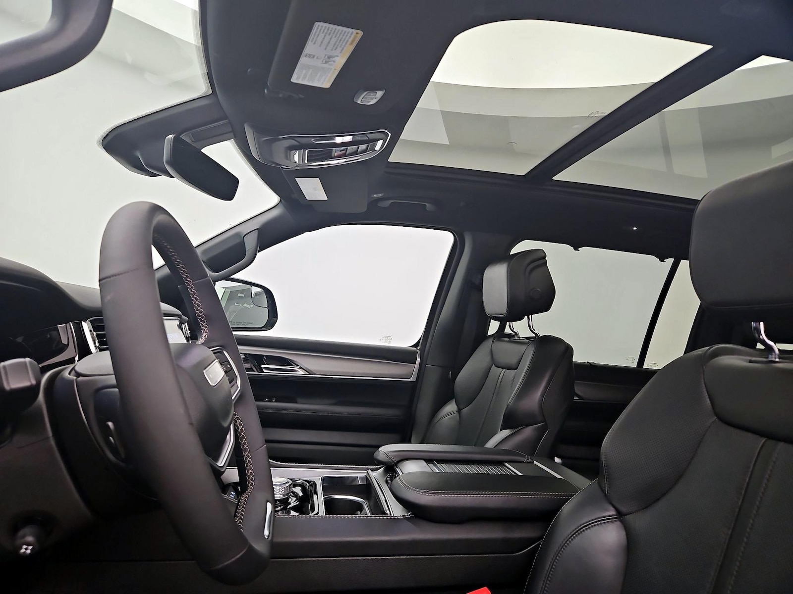2023 Jeep Wagoneer Series II - Photo 21