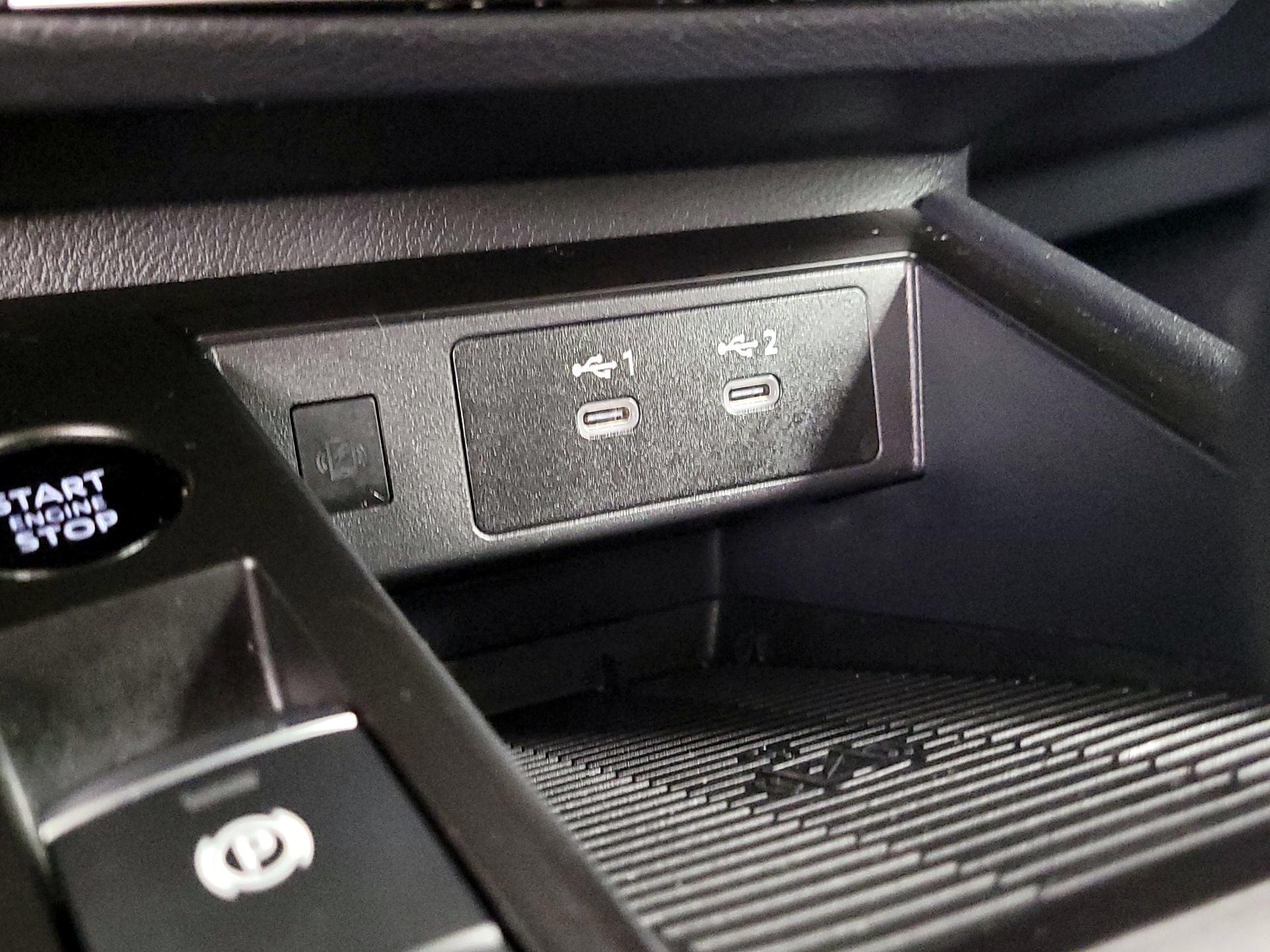 Thumbnail: 2025 Nissan Kicks - 18