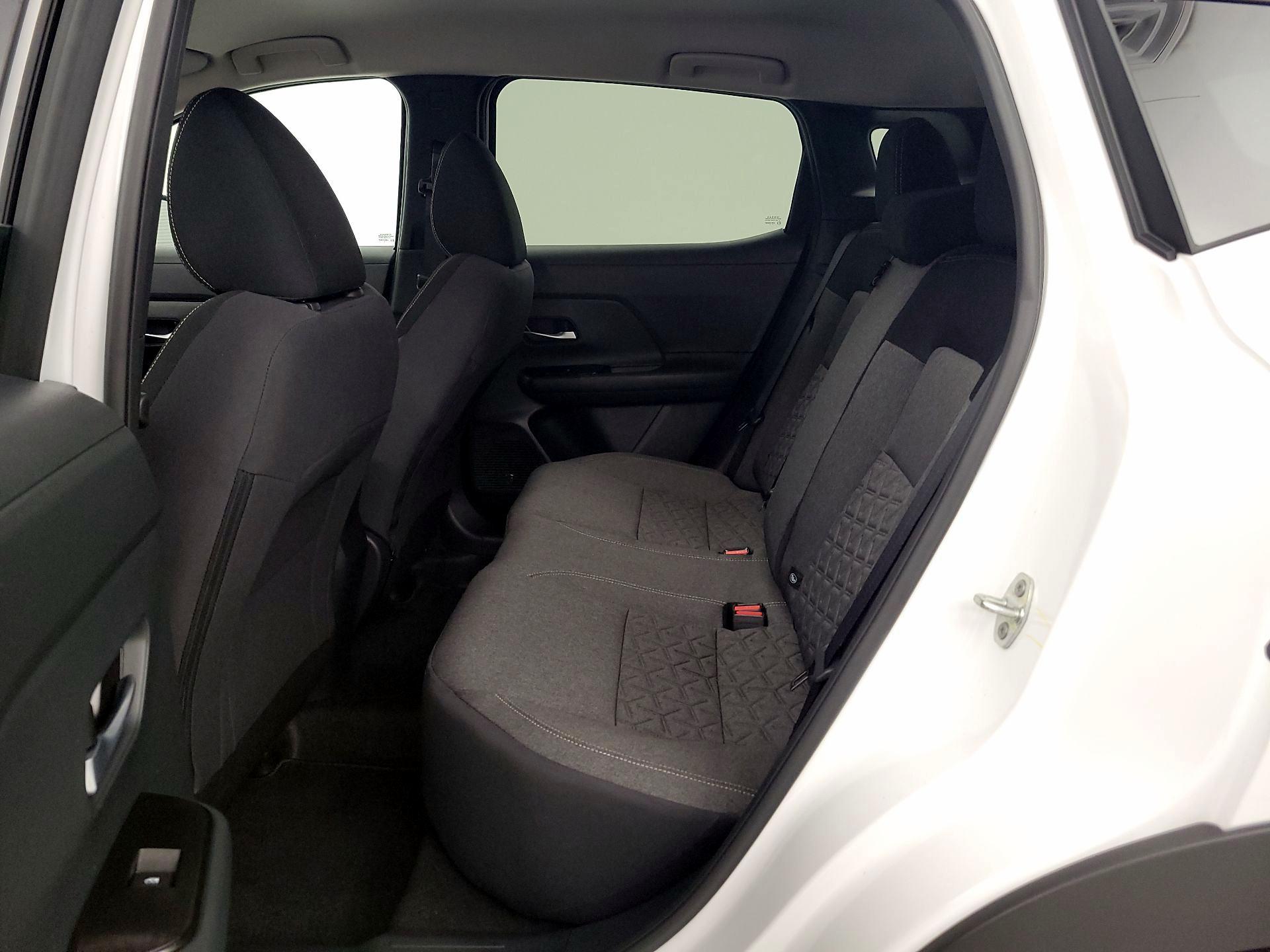 Thumbnail: 2025 Nissan Kicks - 19