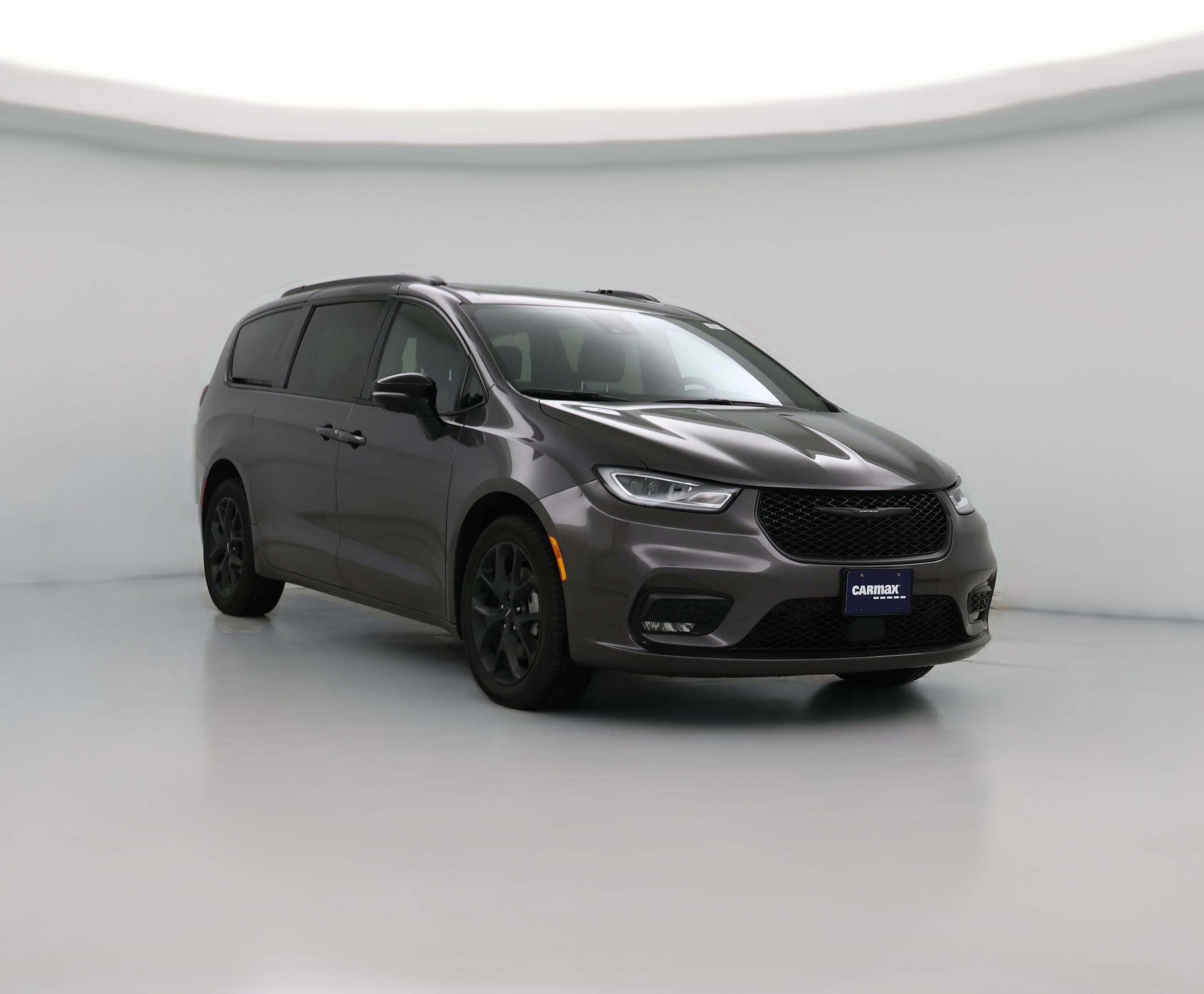 Thumbnail: 2023 Chrysler Pacifica - 1