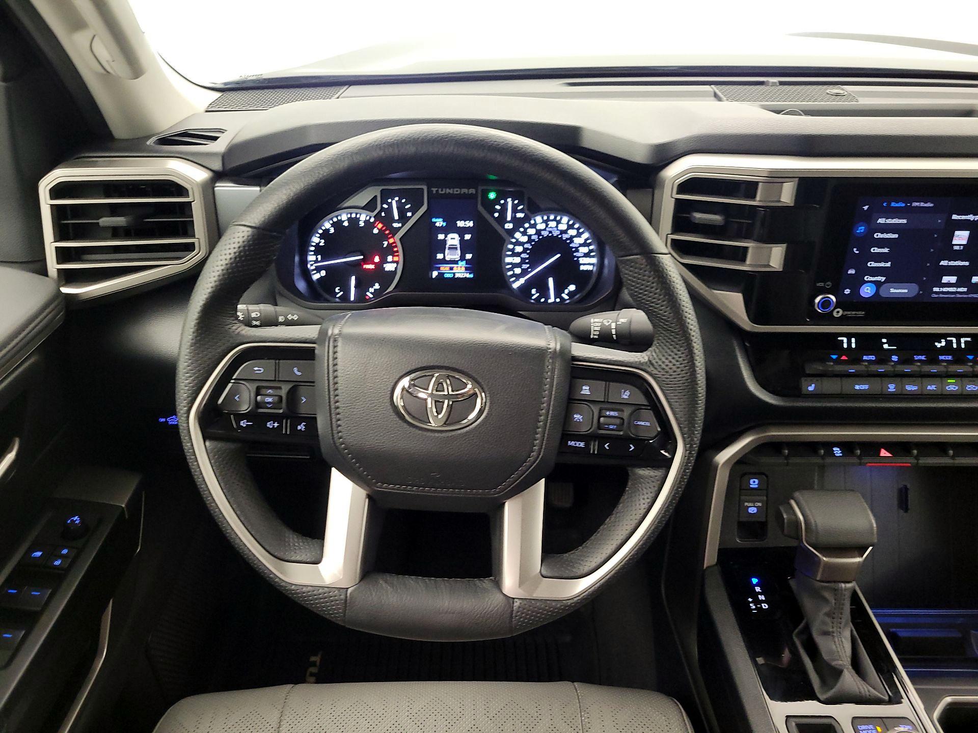 Thumbnail: 2023 Toyota Tundra - 10