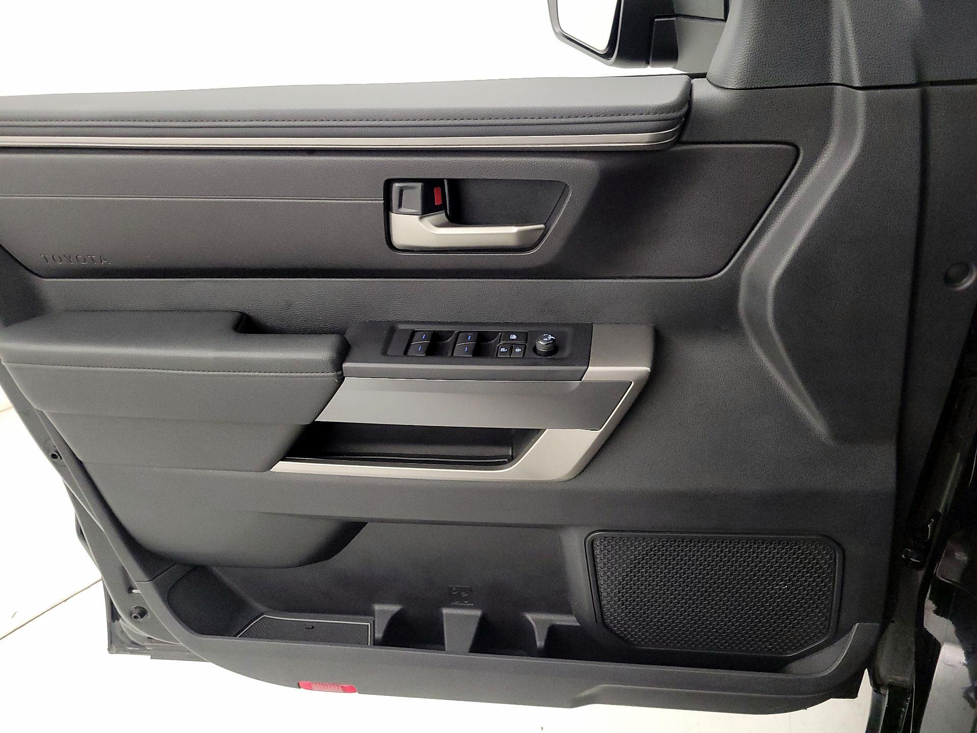 Thumbnail: 2023 Toyota Tundra - 12