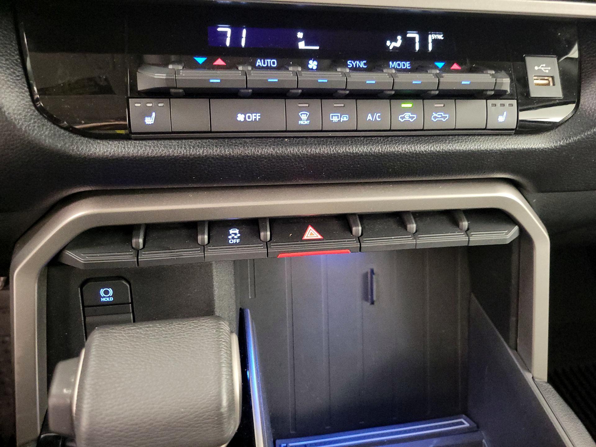 Thumbnail: 2023 Toyota Tundra - 16