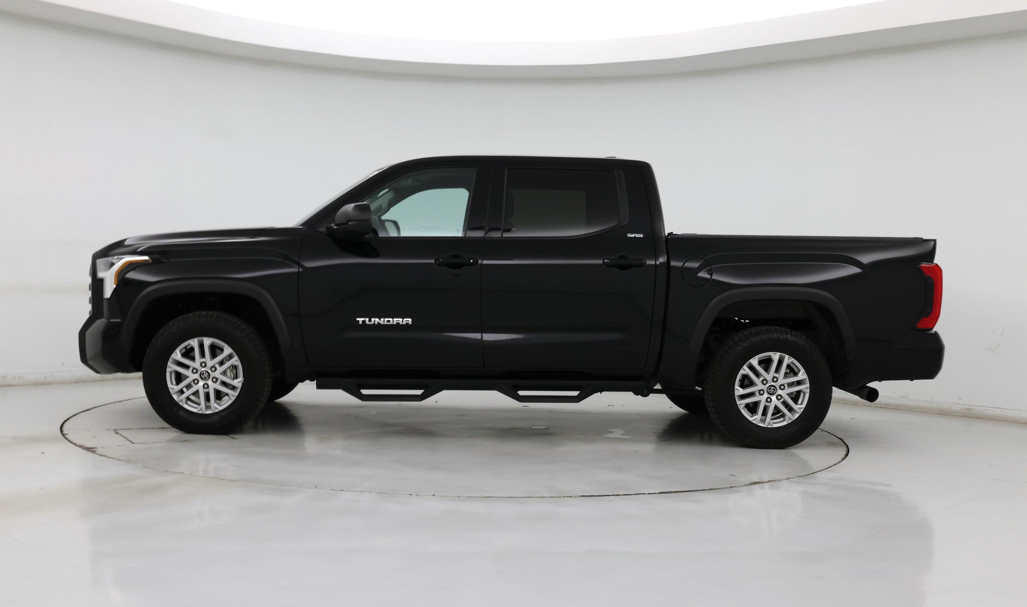 Thumbnail: 2023 Toyota Tundra - 3