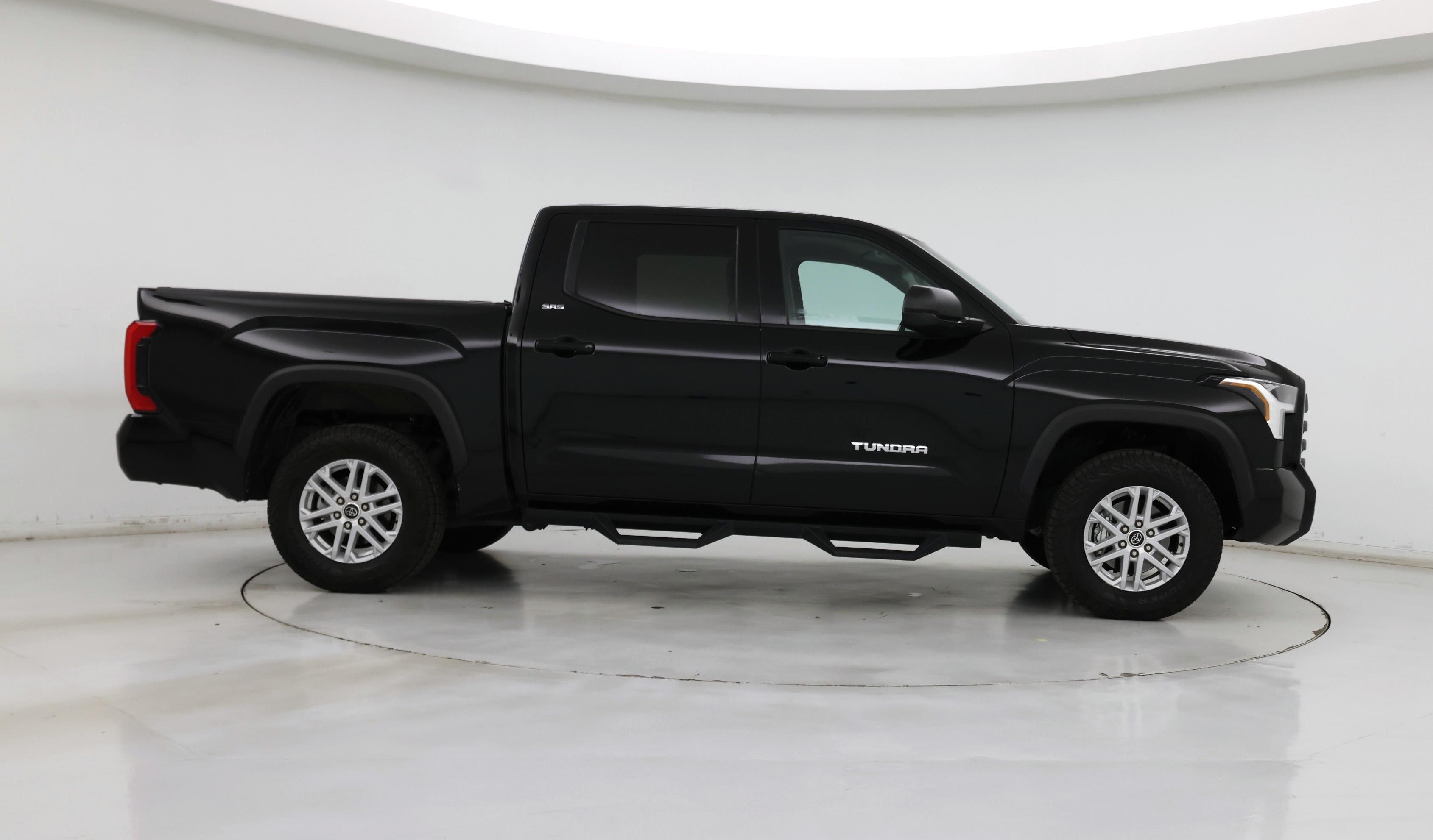 Thumbnail: 2023 Toyota Tundra - 7