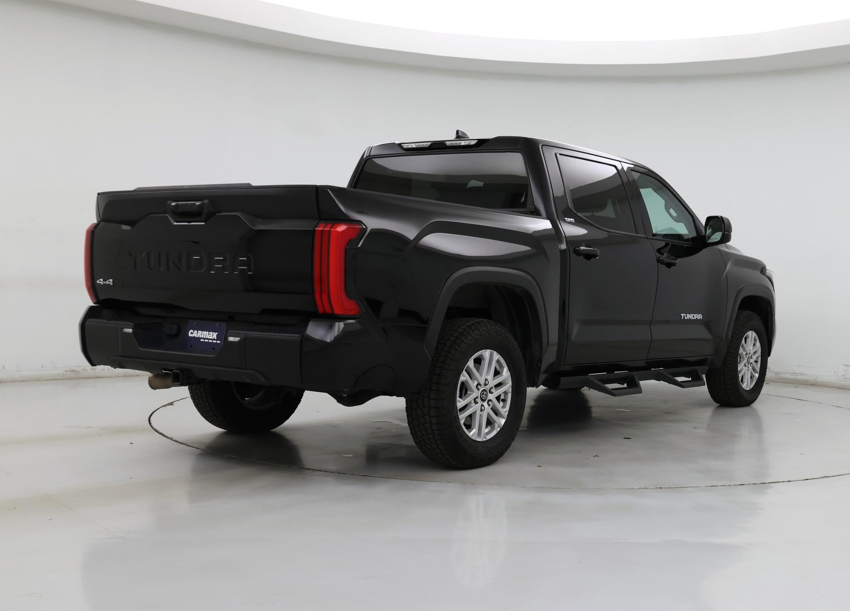 Thumbnail: 2023 Toyota Tundra - 8